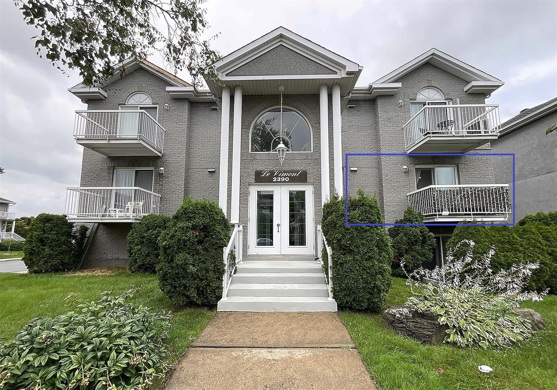 2390 Boul. René-Laennec — photo 1