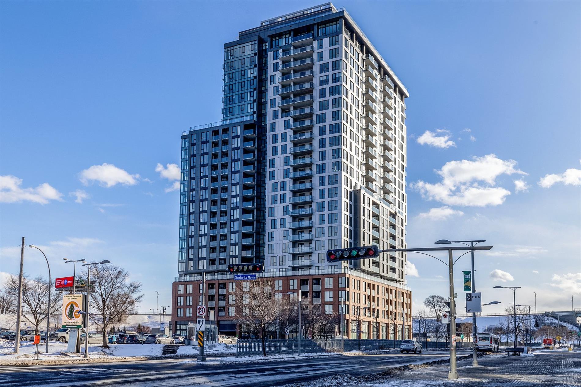 200 Rue Marie-Charles-Le Moyne — photo 1
