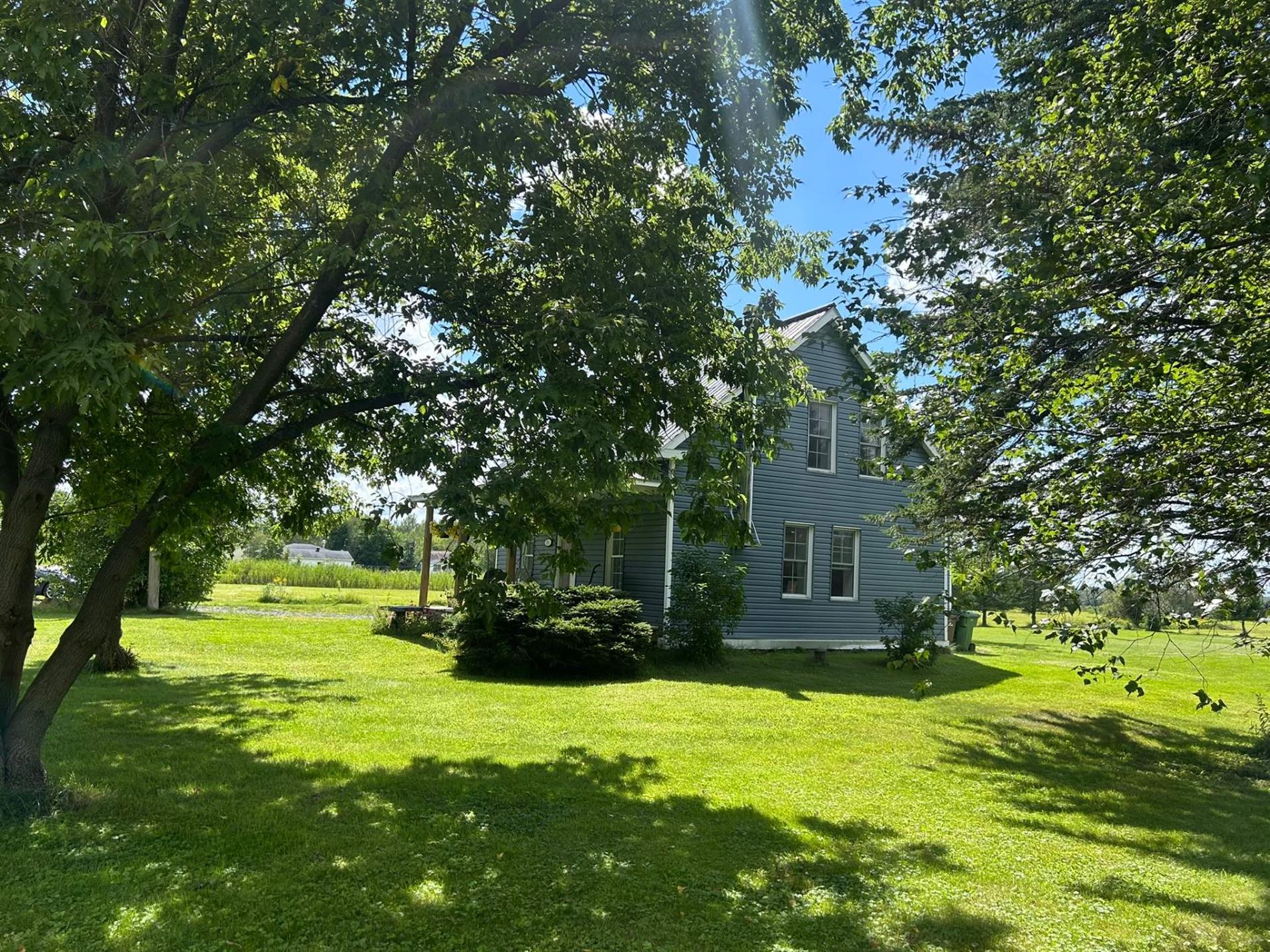824 Rg des Écossais — photo 3