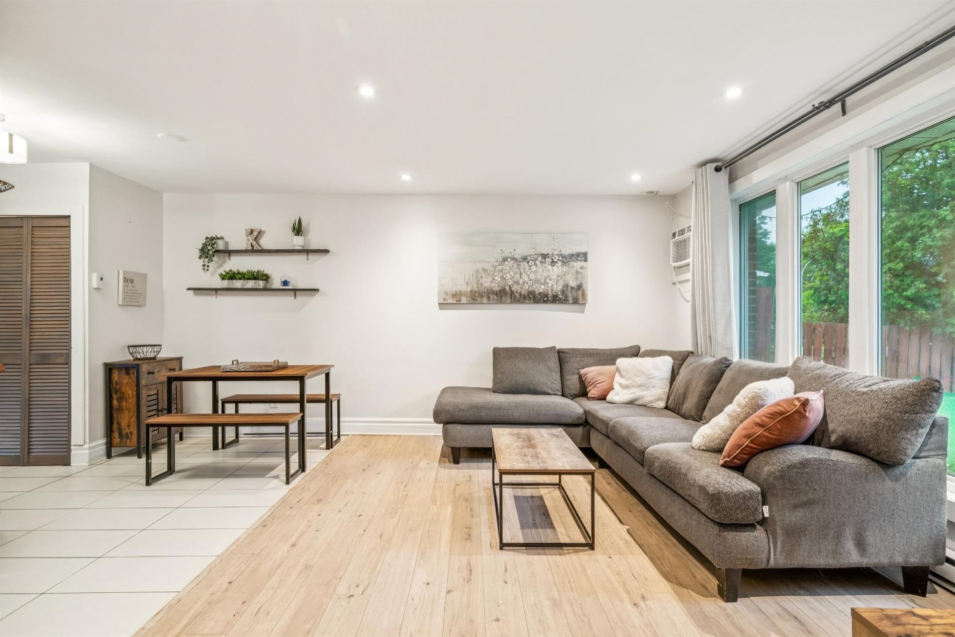 882 Rue Gaudry — photo 3