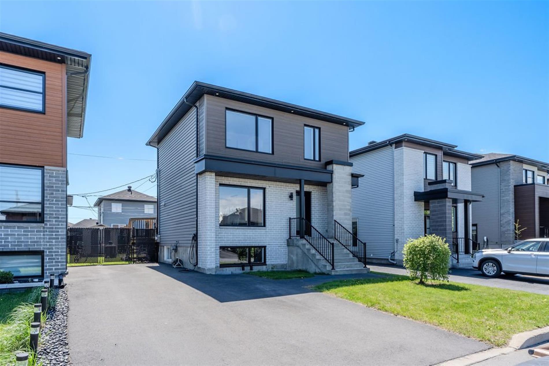 1607 Rue Jussaume — photo 2
