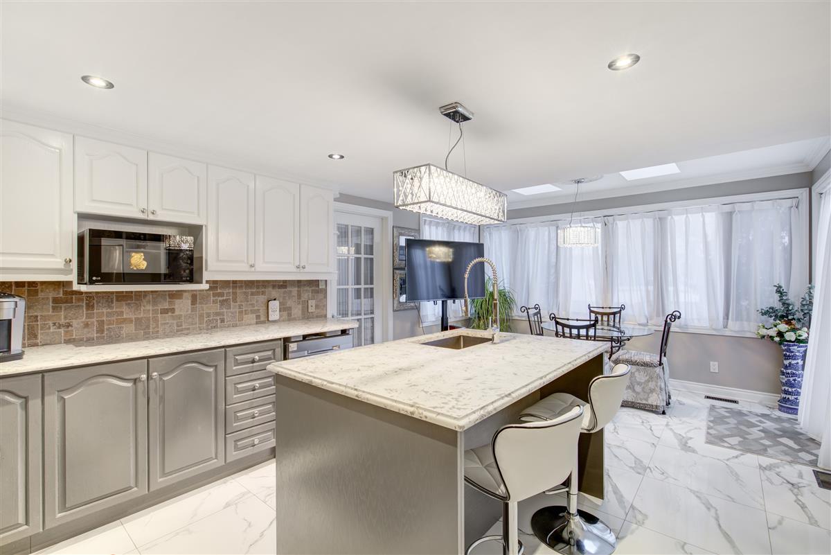 990 Rue Renoir, J4X 2G9 — photo 1