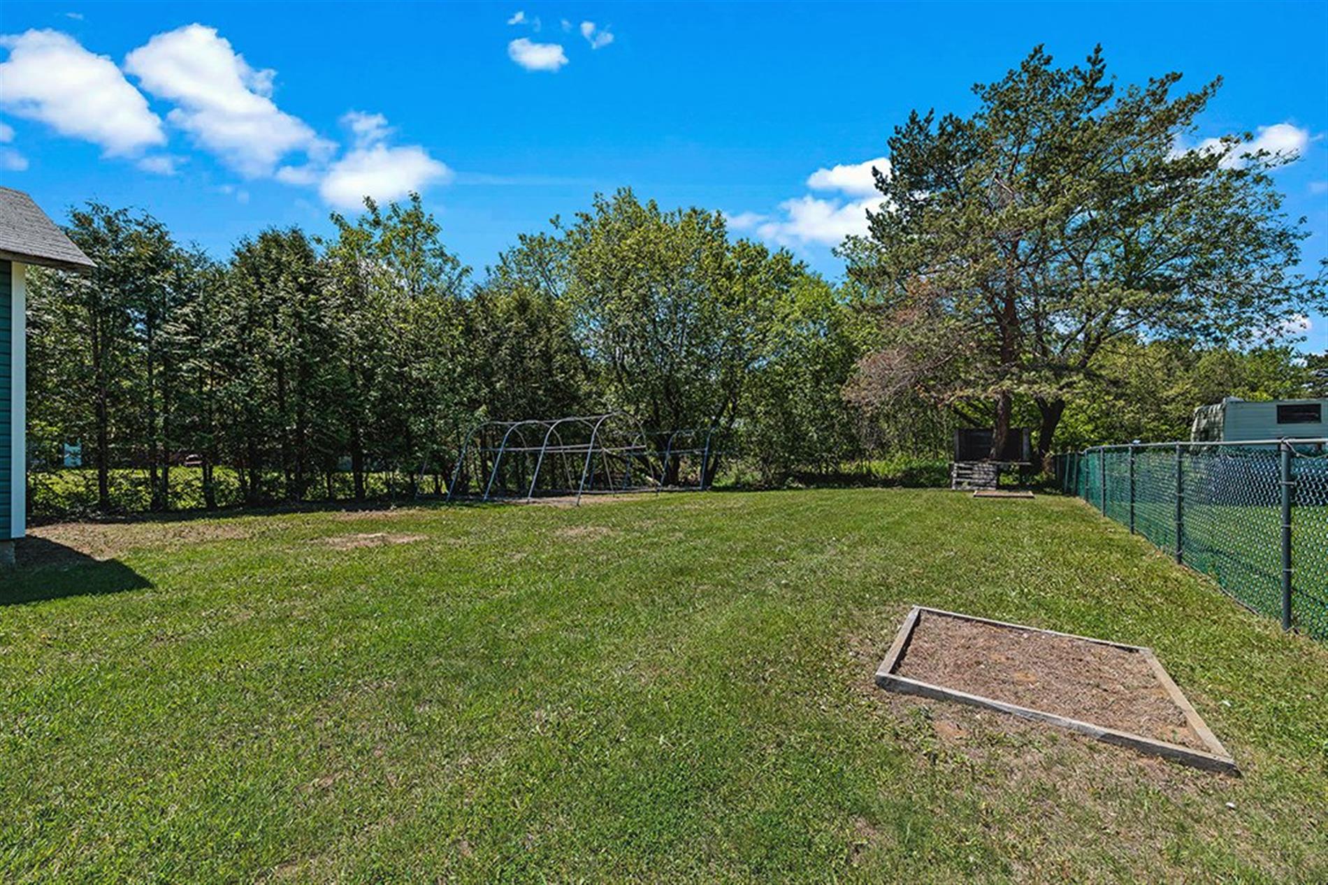 401 Rue Tessier — photo 3