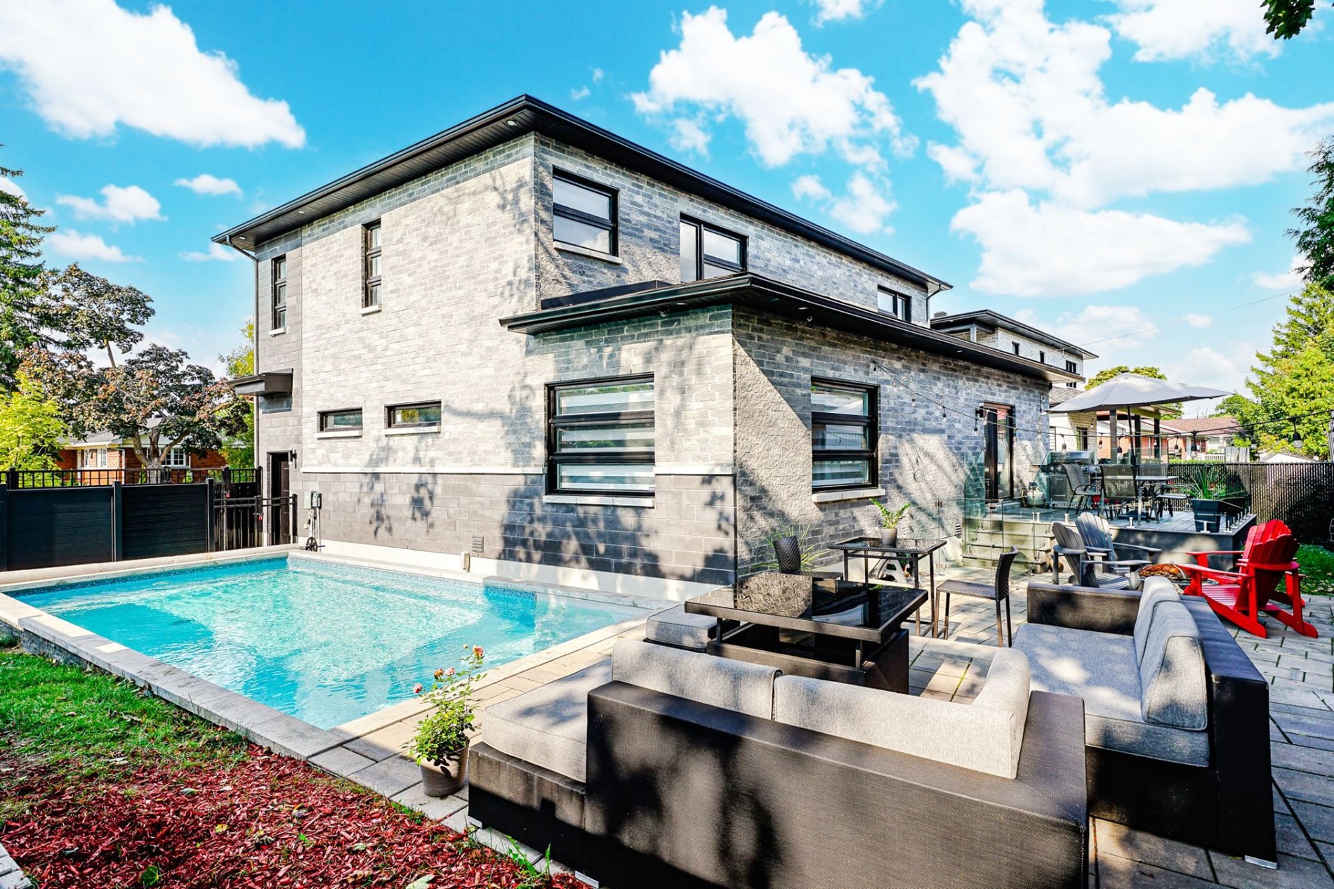 5540 Rue De Foucauld — photo 3