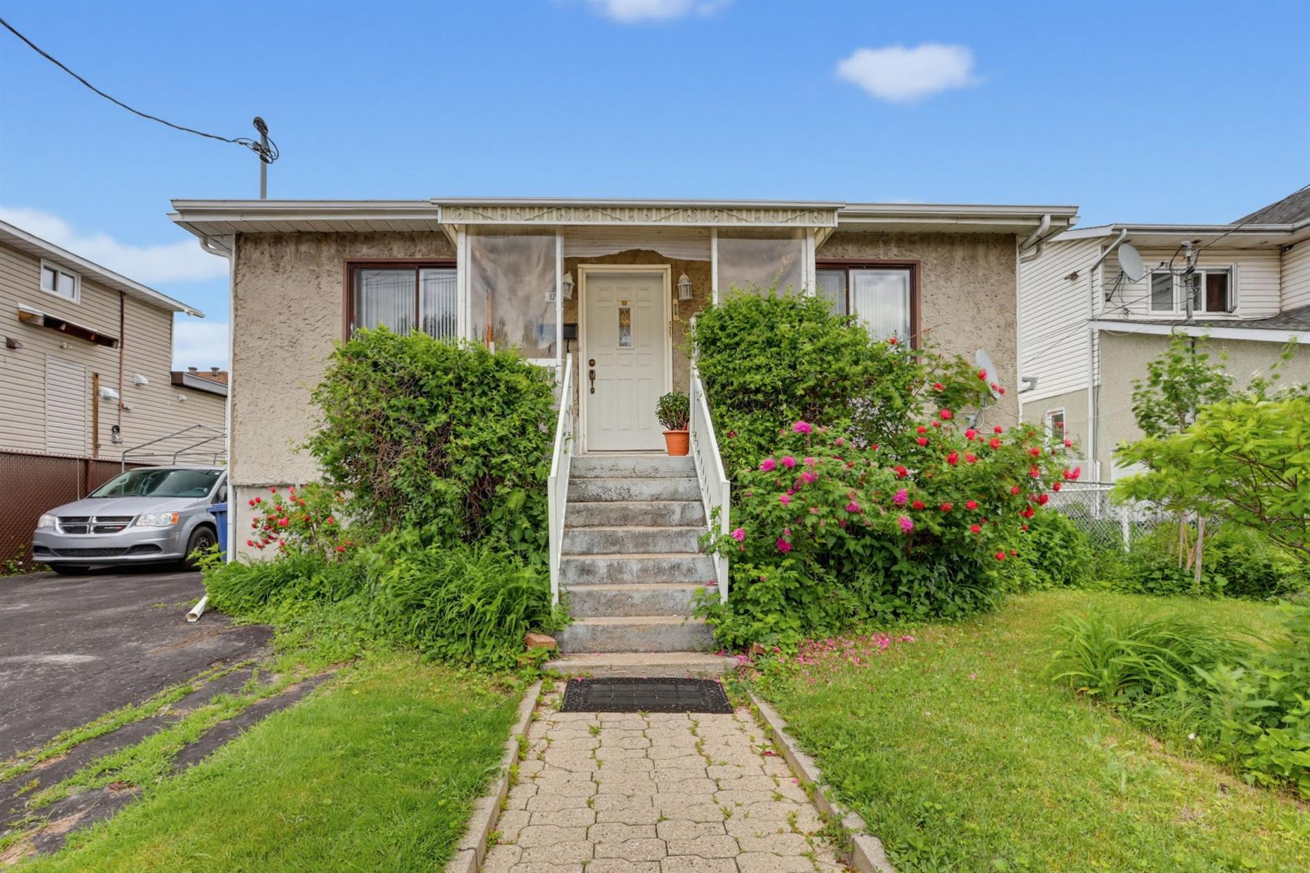 121 Rue St-Judes — photo 1
