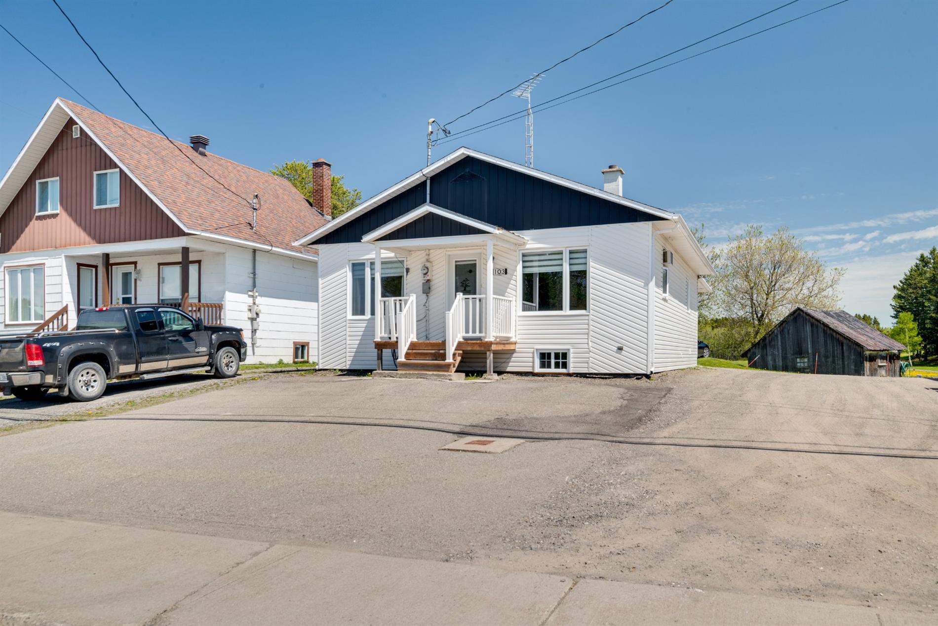 103 Rue Principale N. — photo 1