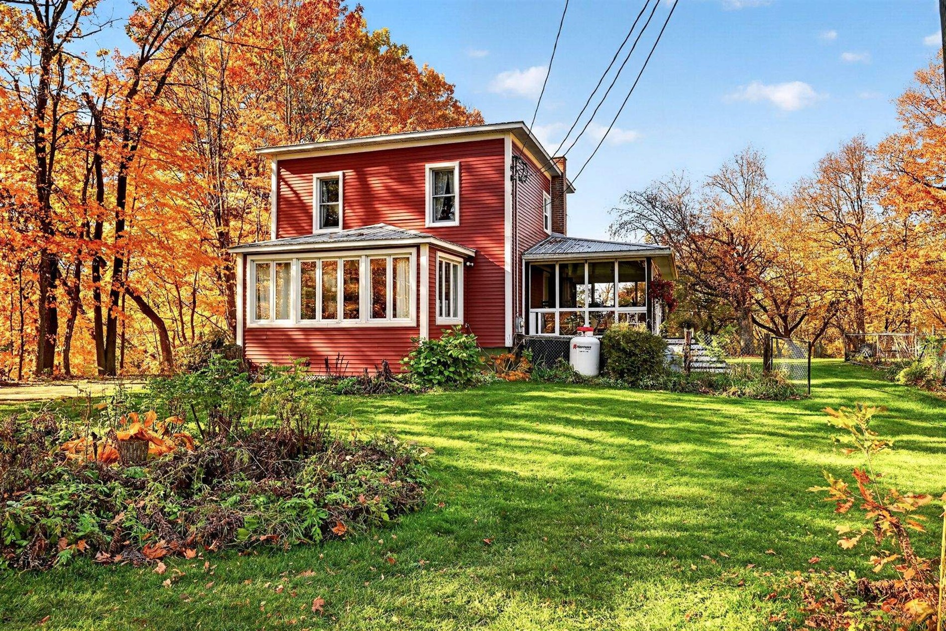 1152Z Route 203 — photo 1