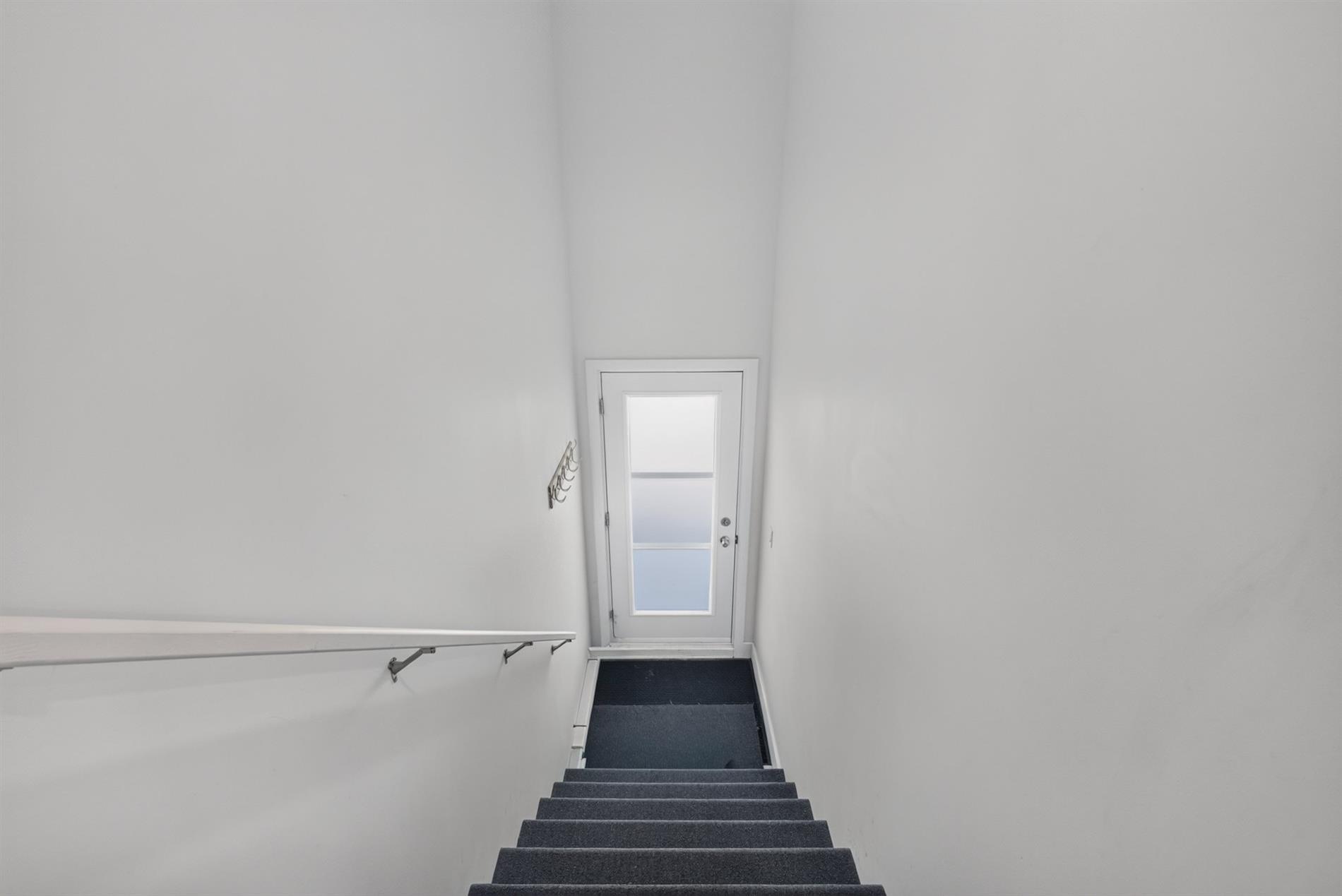 2-604 Av. de Grande-Île — photo 3
