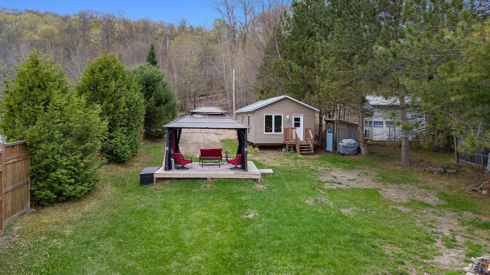 390 Ch. du Lac-de-la-Truite — photo 1
