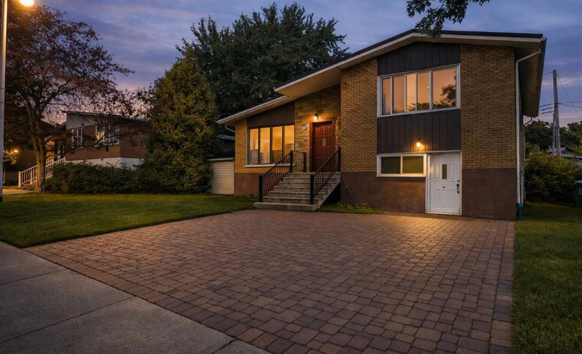 Maison à paliers multiples - 7980 Av. de Dalkeith, Montréal (Anjou)