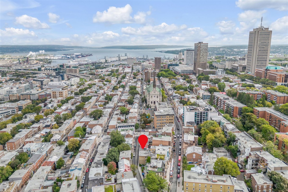 Vue 61 de la propriété réf. 27903914 – 245 Rue D'Aiguillon G1R 1L7