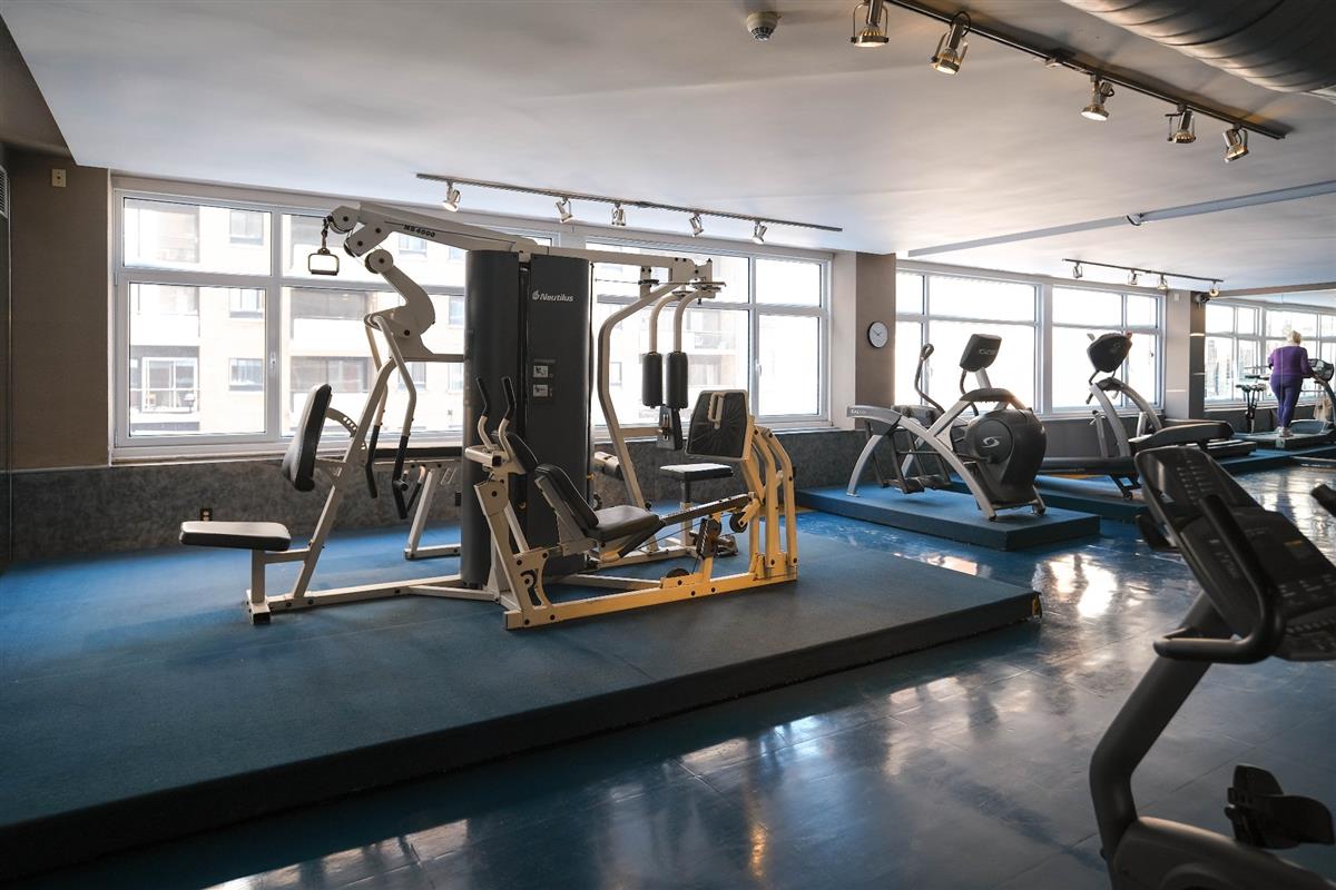 EXERCISE ROOM