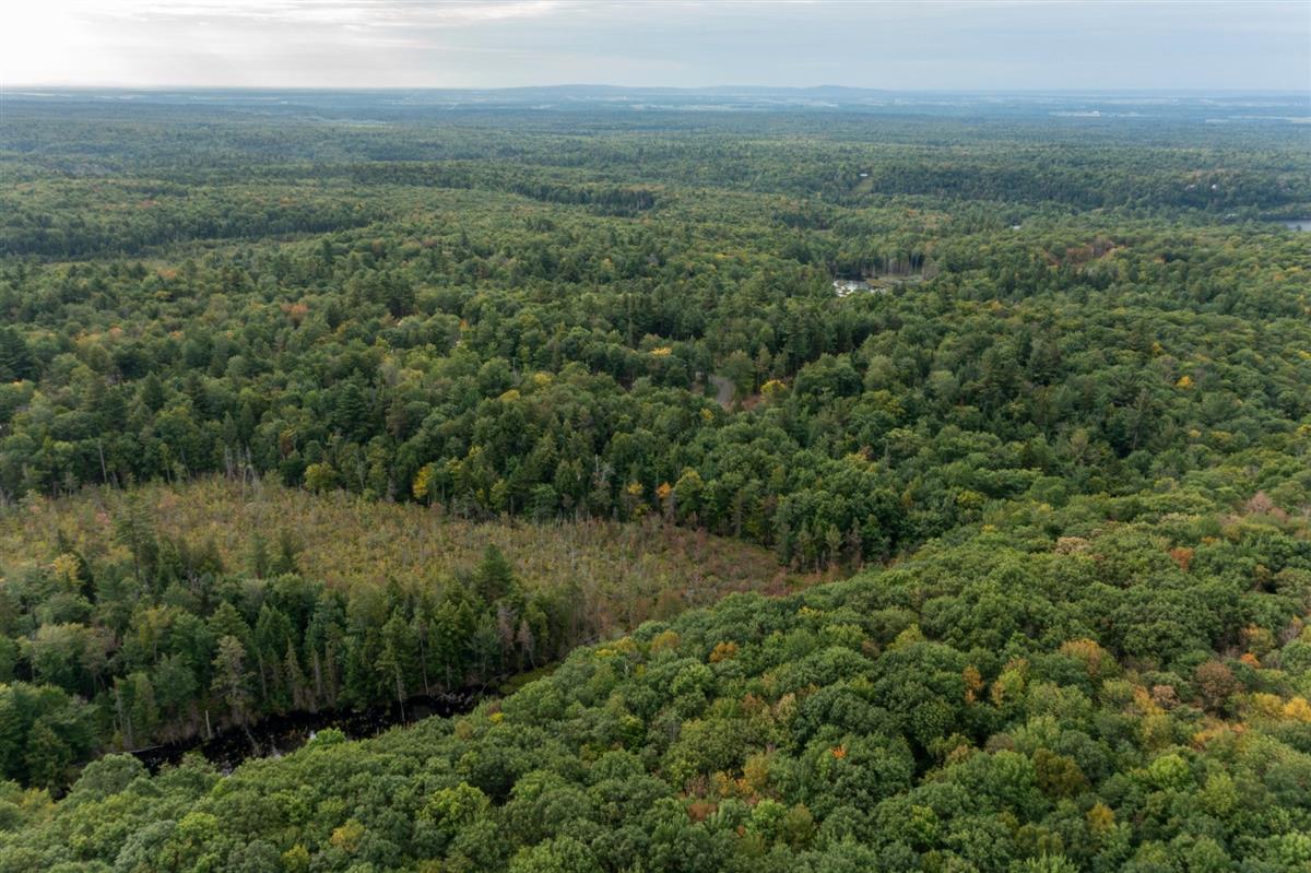 Vue 9 de la propriété réf. 26068363 – Rue du Lac-Frédéric J0V 1K0