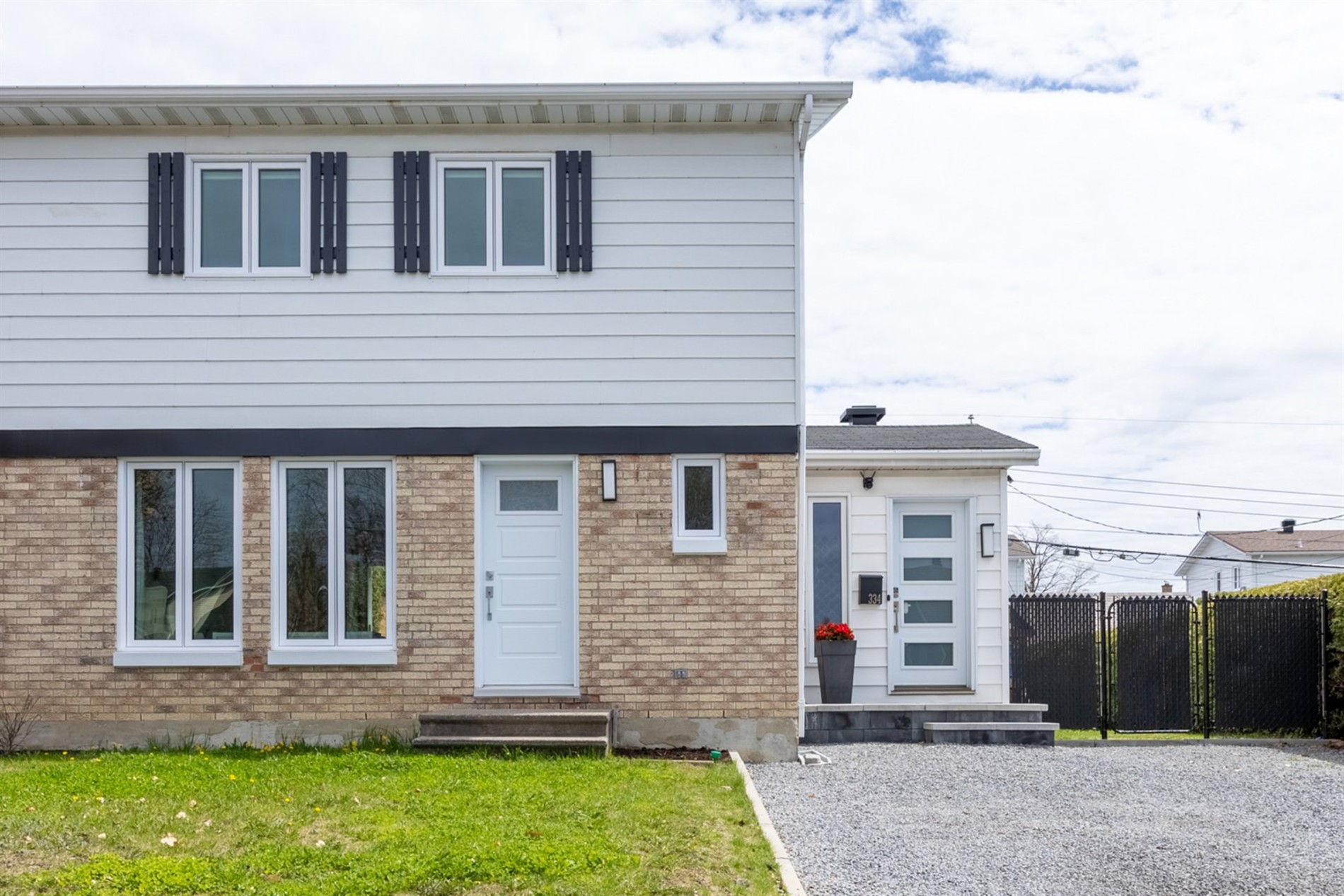 334 Rue du Ruisseau — photo 1