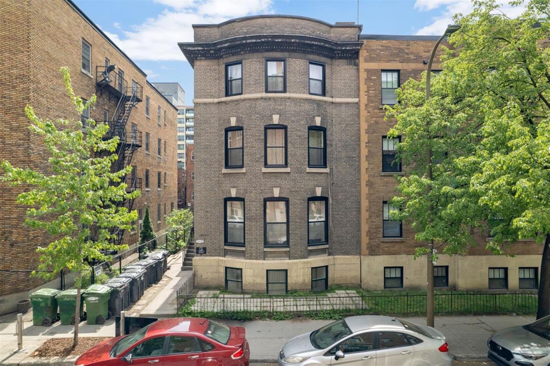 2066-2070 Av. Lincoln — photo 2