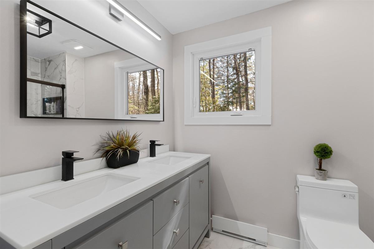 Vue 25 de la propriété réf. 12820780 – 1208 Ch. de Ste-Anne-des-Lacs J0R 1B0