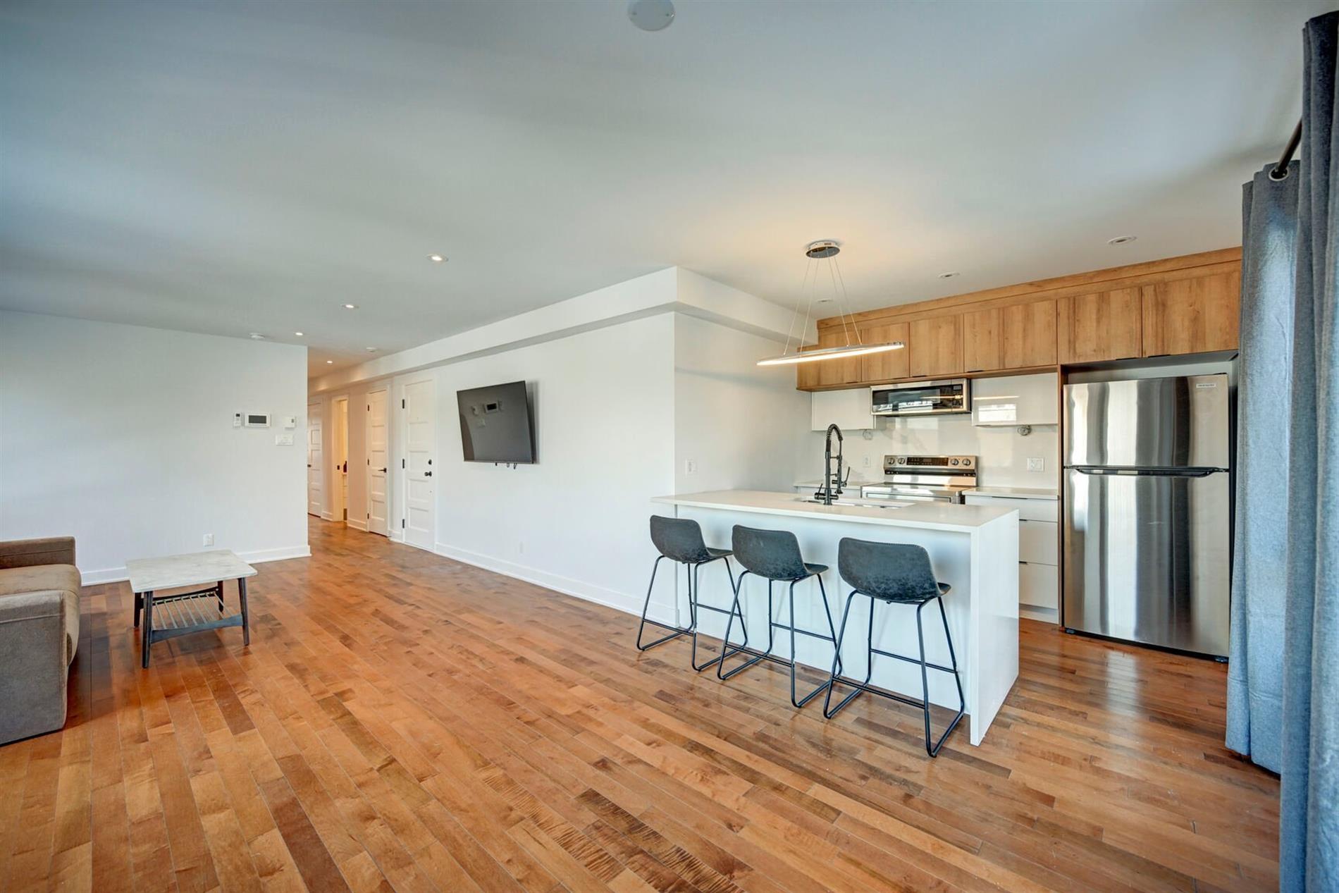 202-3000 Rue Allard — photo 3