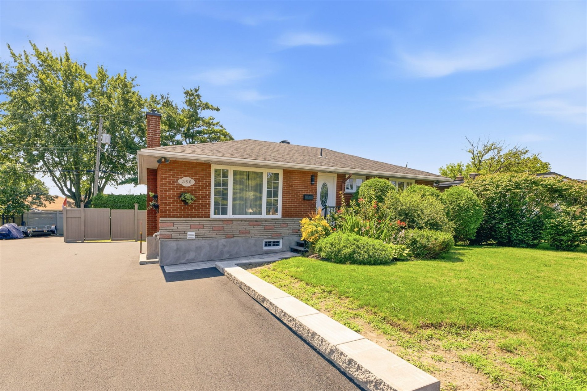 356 Boul. St-René O. — photo 1
