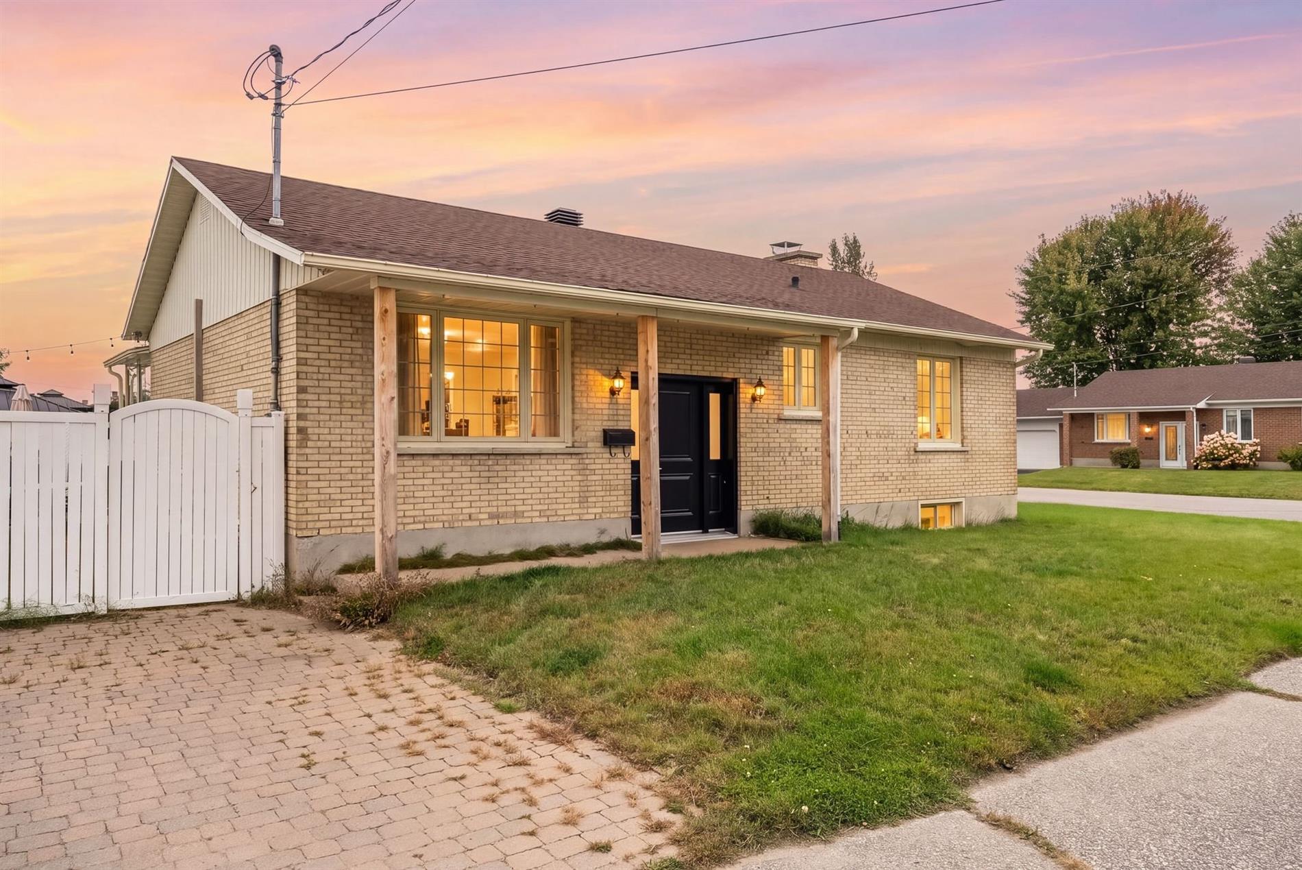 3250 Place Richelieu — photo 1