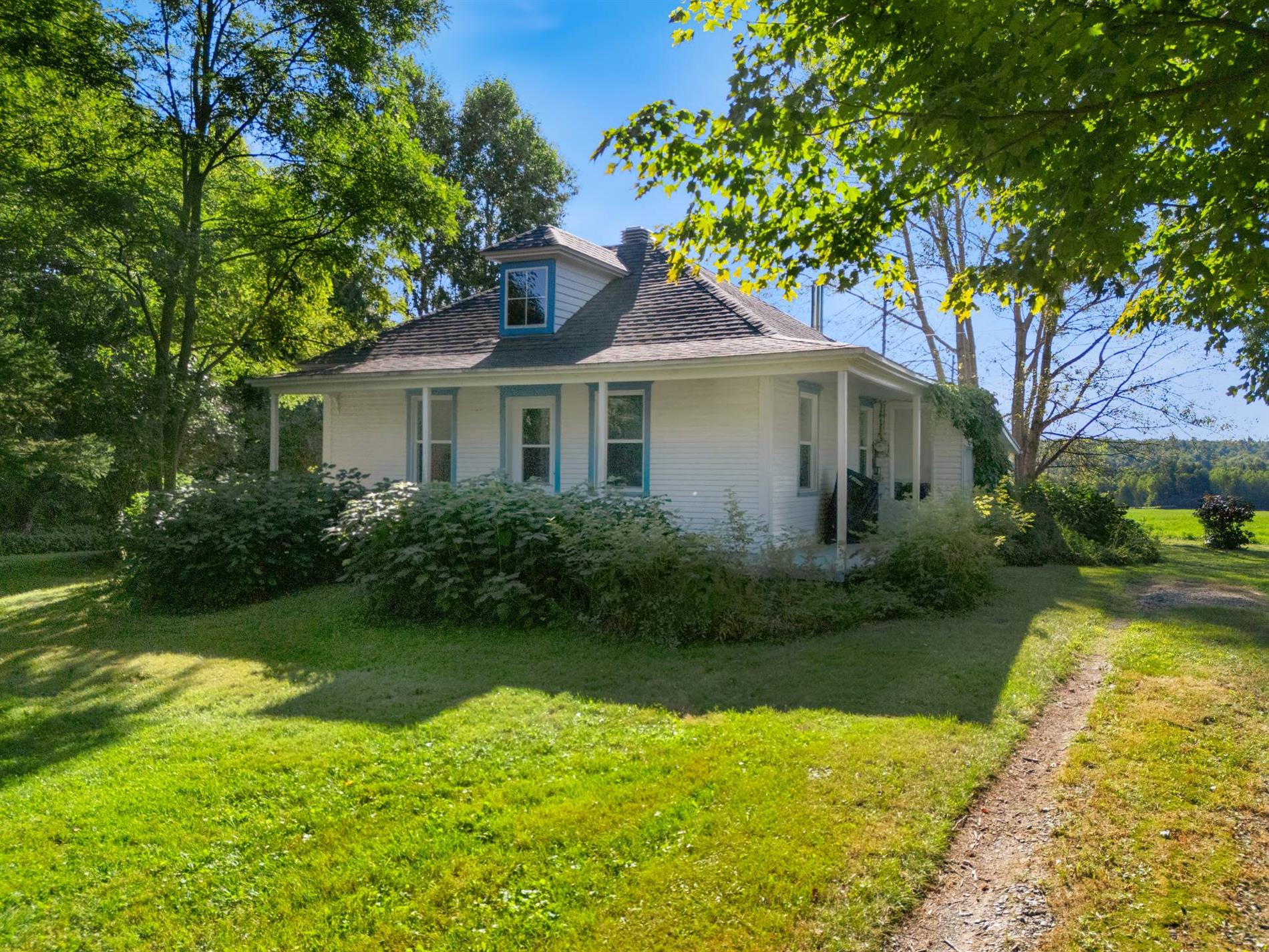 191Z Ch. Mooney — photo 1