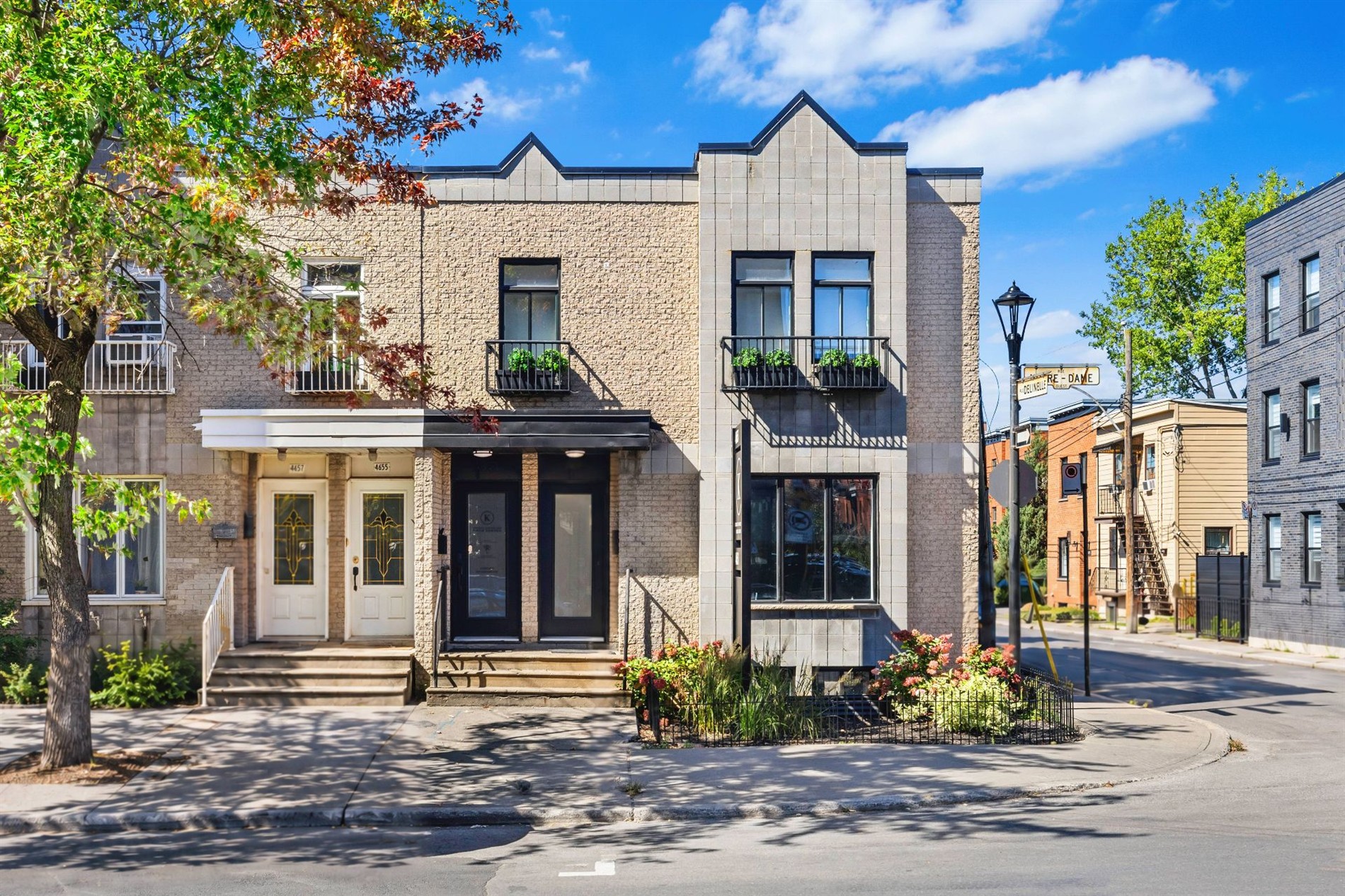 4651Z-4653Z Rue Notre-Dame O. — photo 3