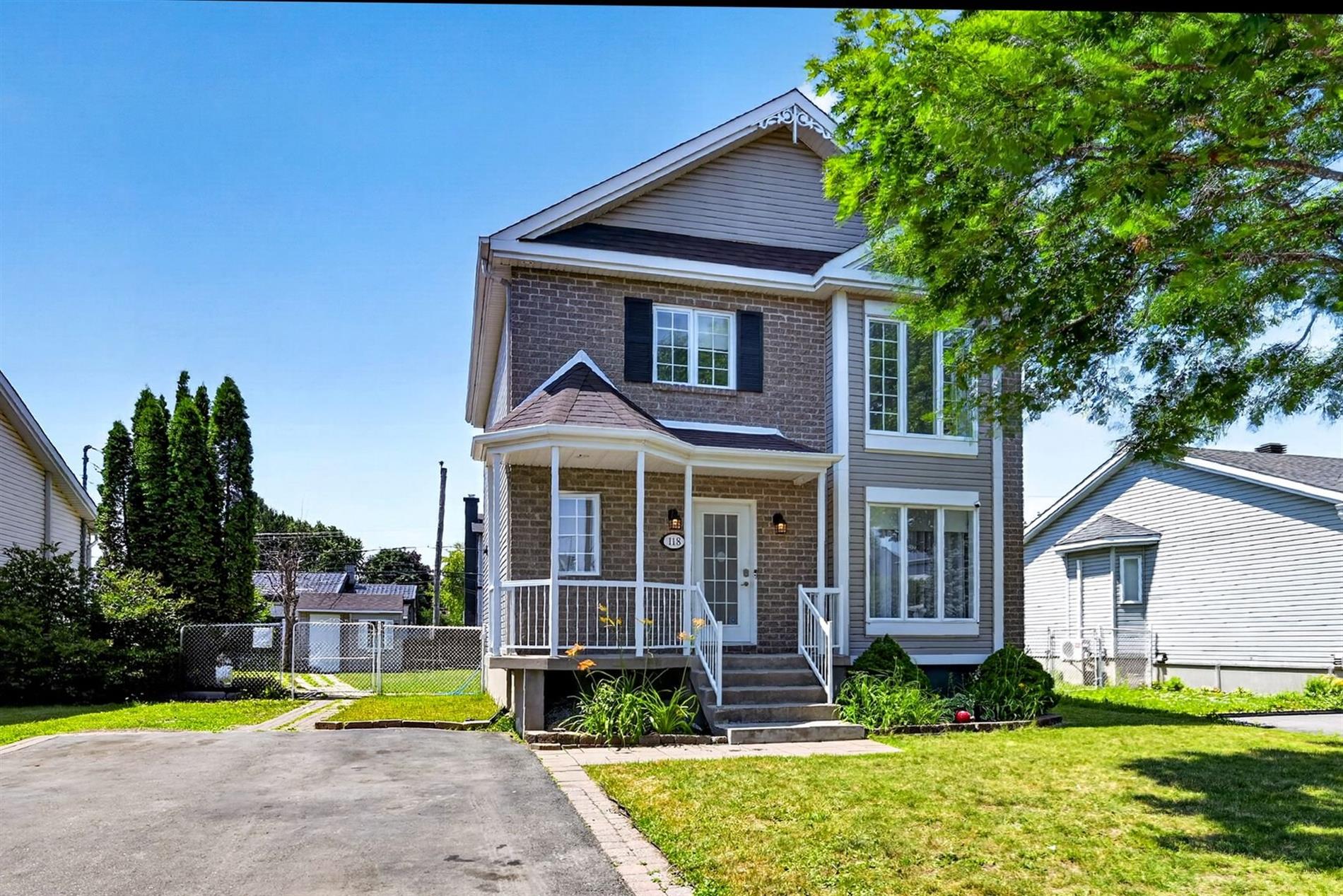 118 Rue Joseph-Lalumière — photo 1