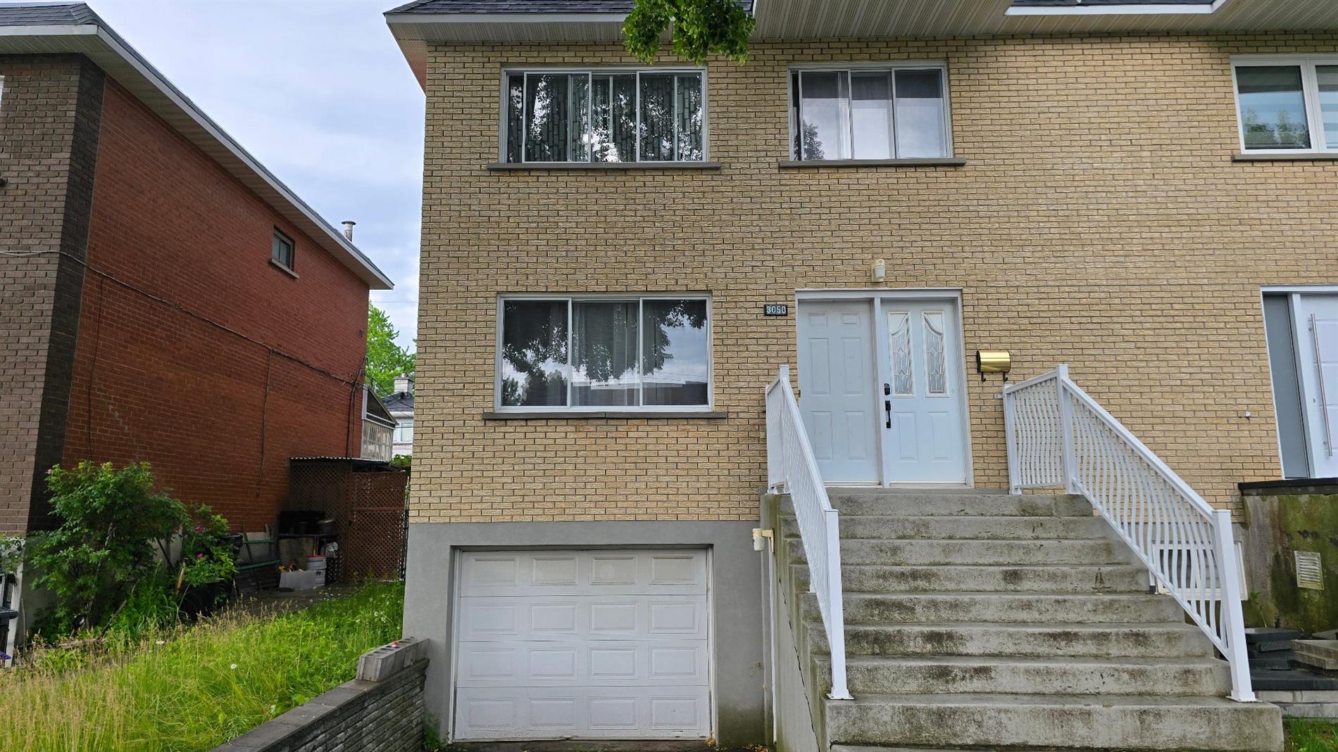 3050 Rue Noorduyn — photo 1