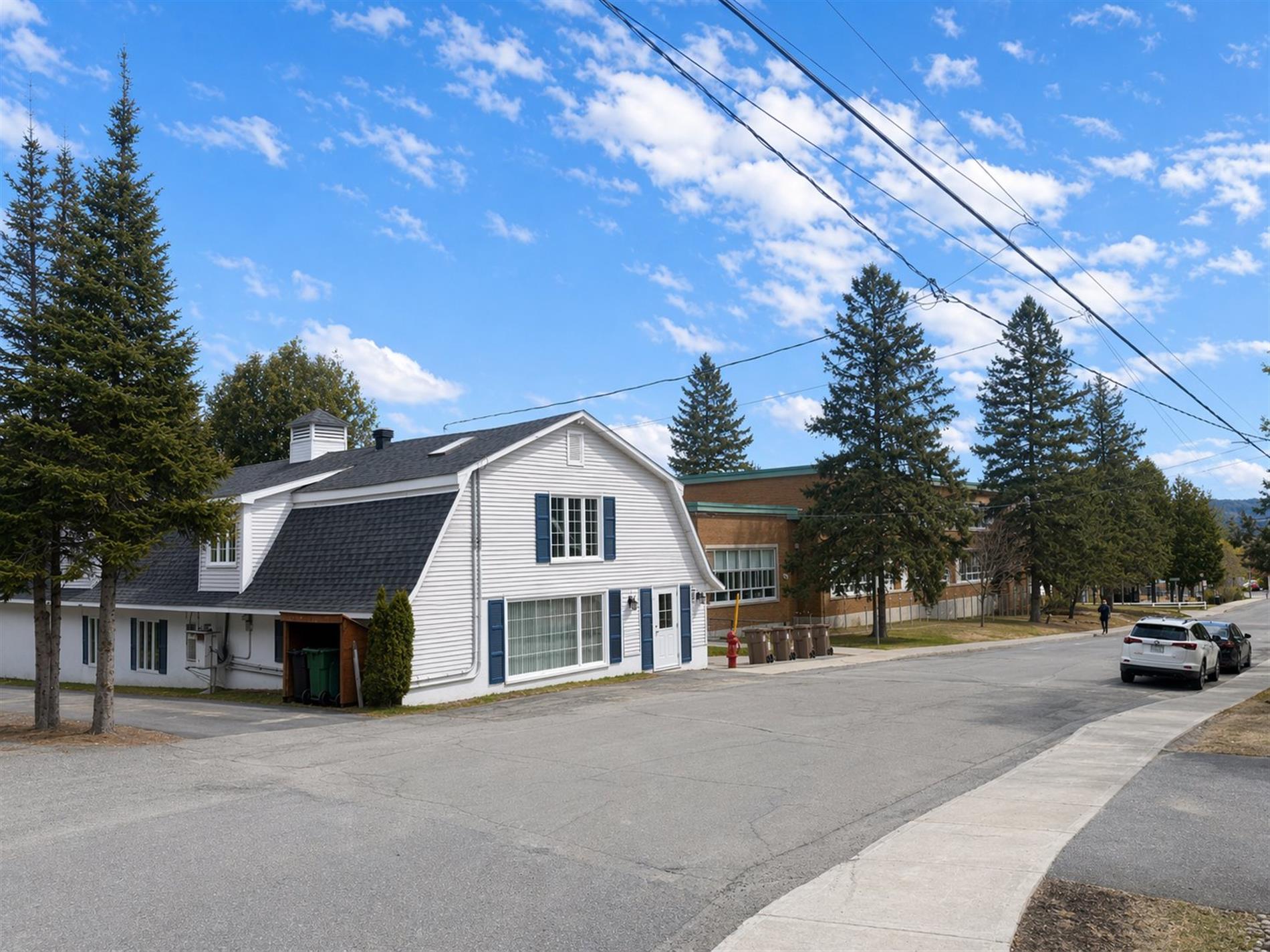41 Av. Filion — photo 1