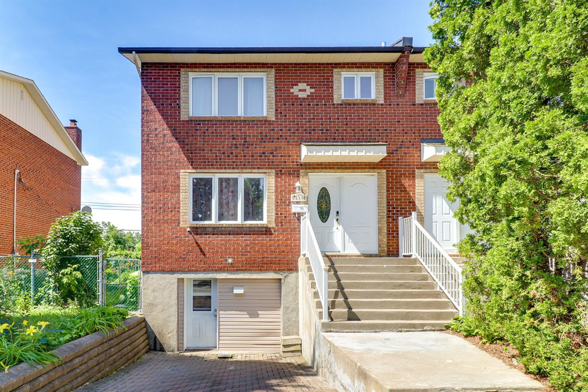 12346 Av. René-Masson — photo 1