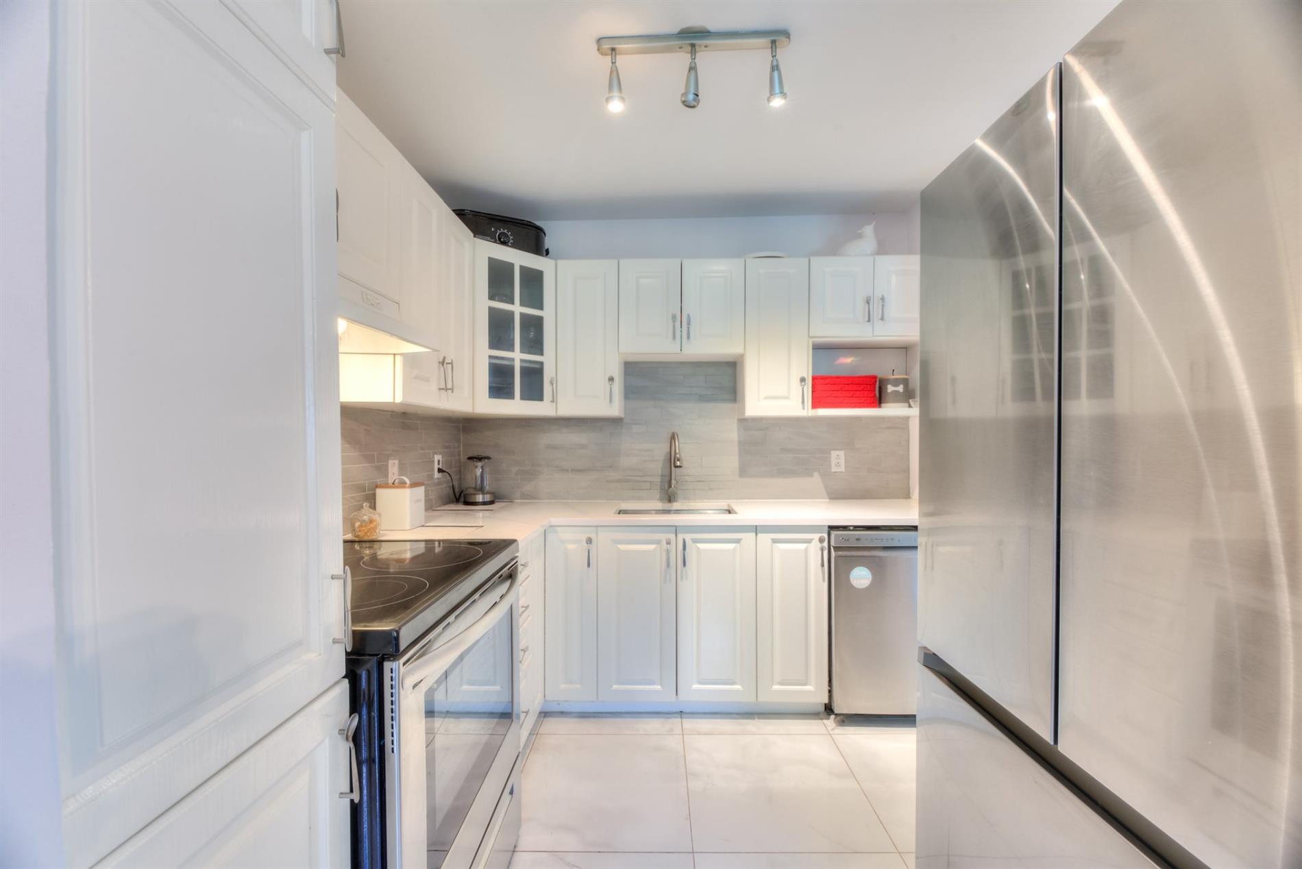 27-513 Rue de Cherbourg — photo 2