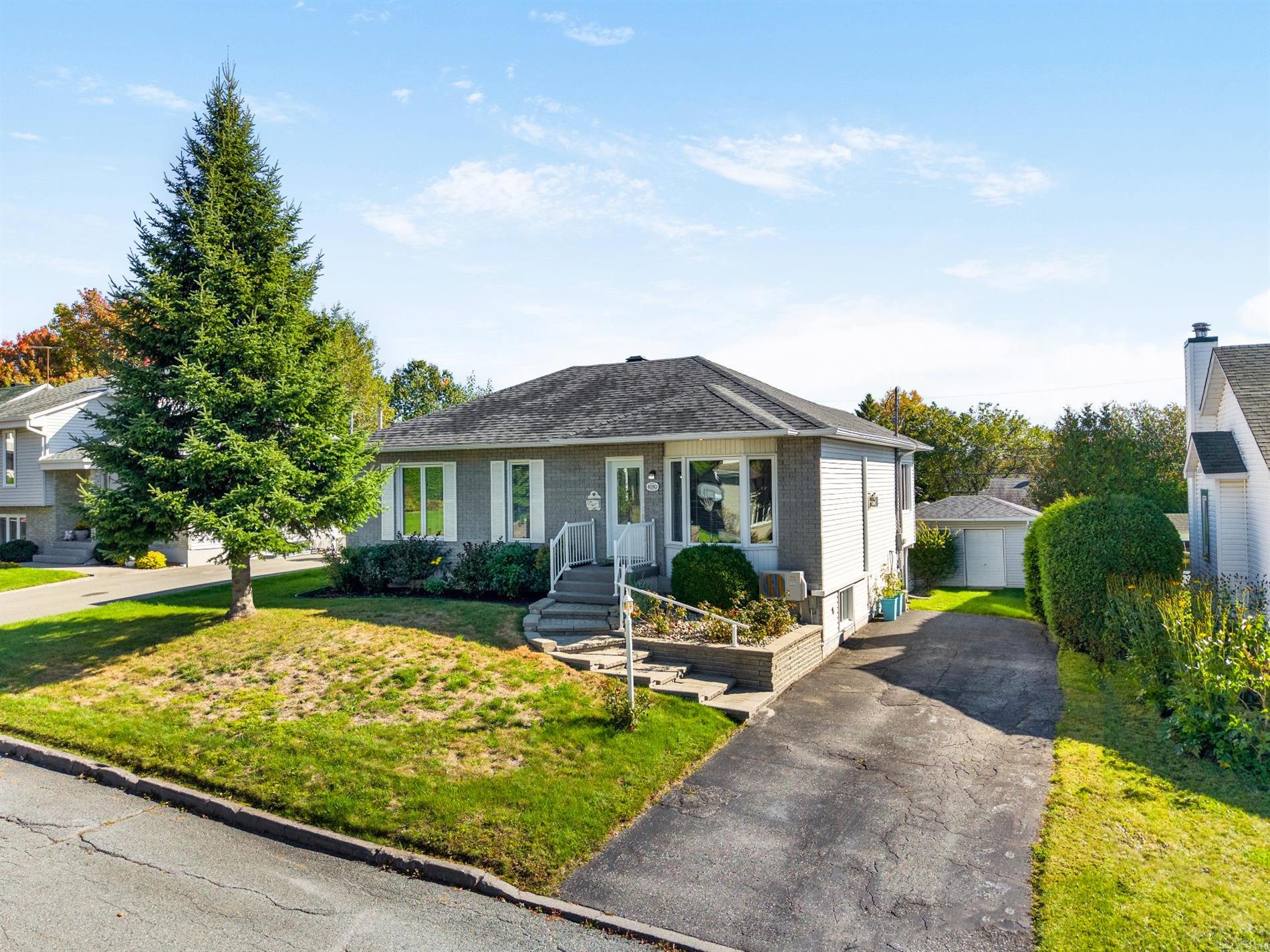 1090 Rue Alphonse-Trudeau — photo 2