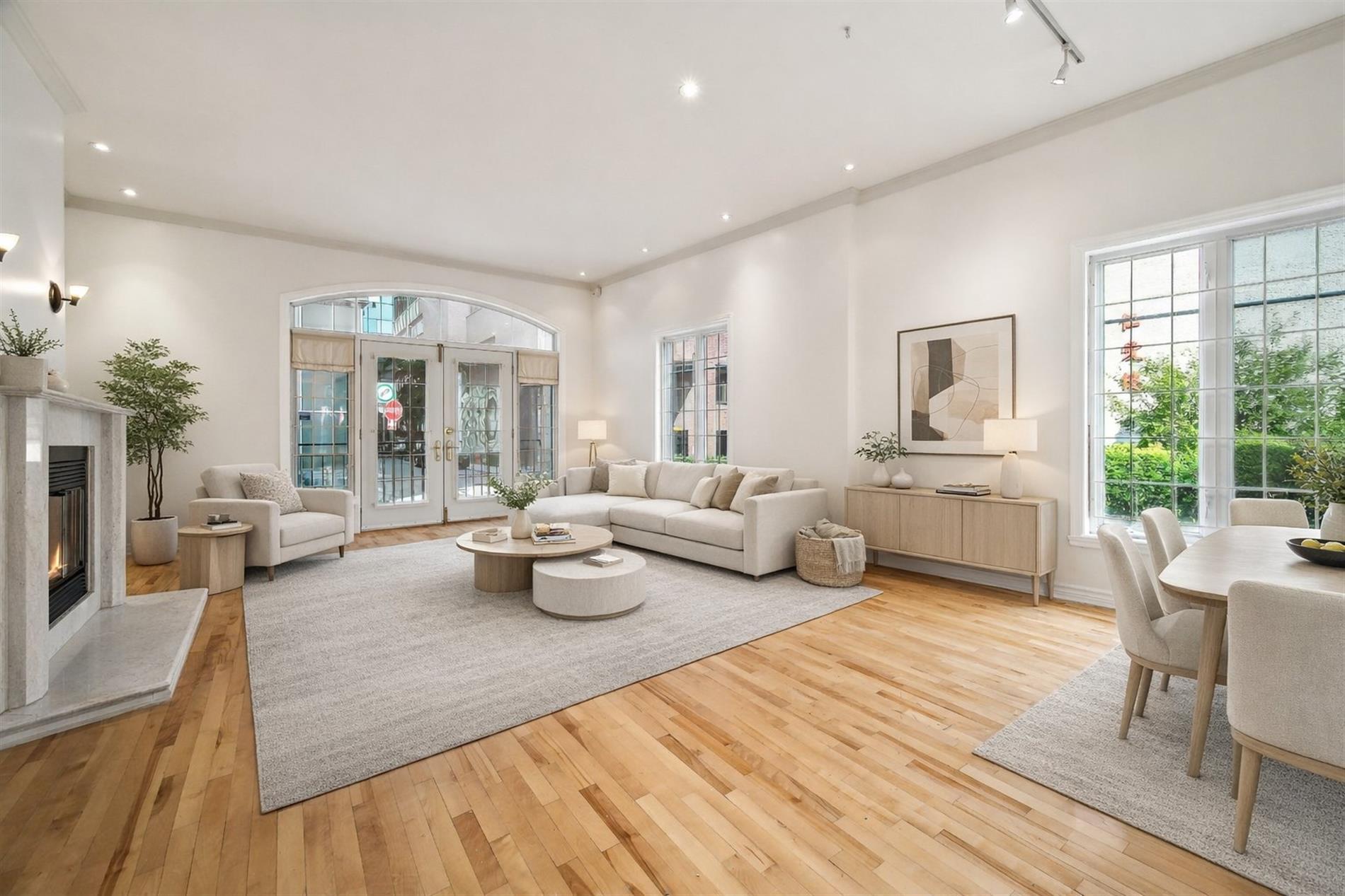 1050 Rue Ste-Élisabeth — photo 1