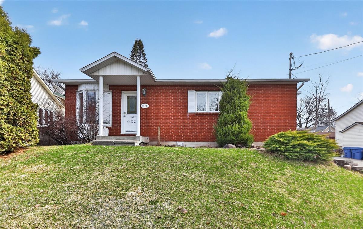 Bungalow - 1133 24e Avenue, Saint-Jérôme