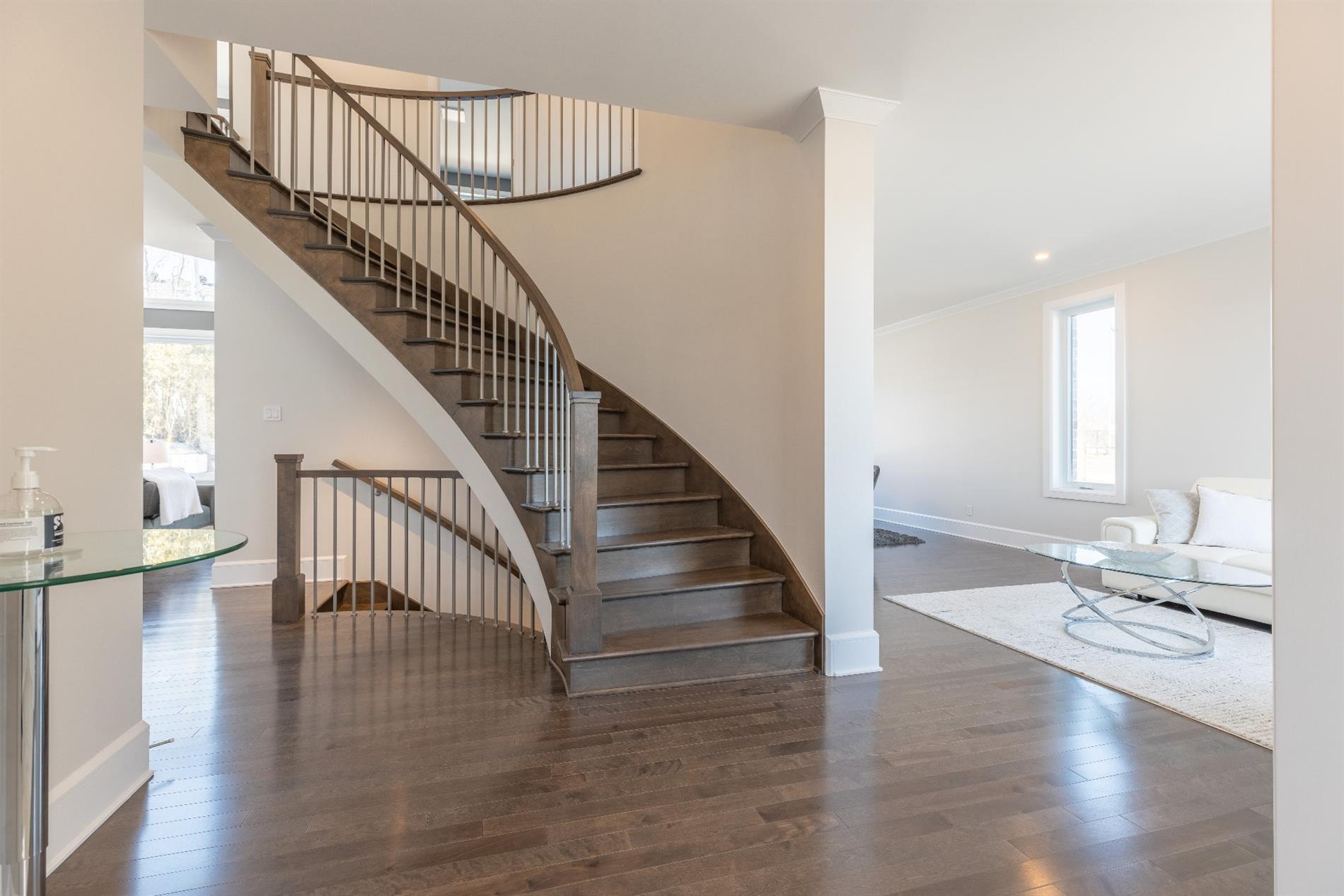 33 Rue Charles-Le Moyne — photo 2