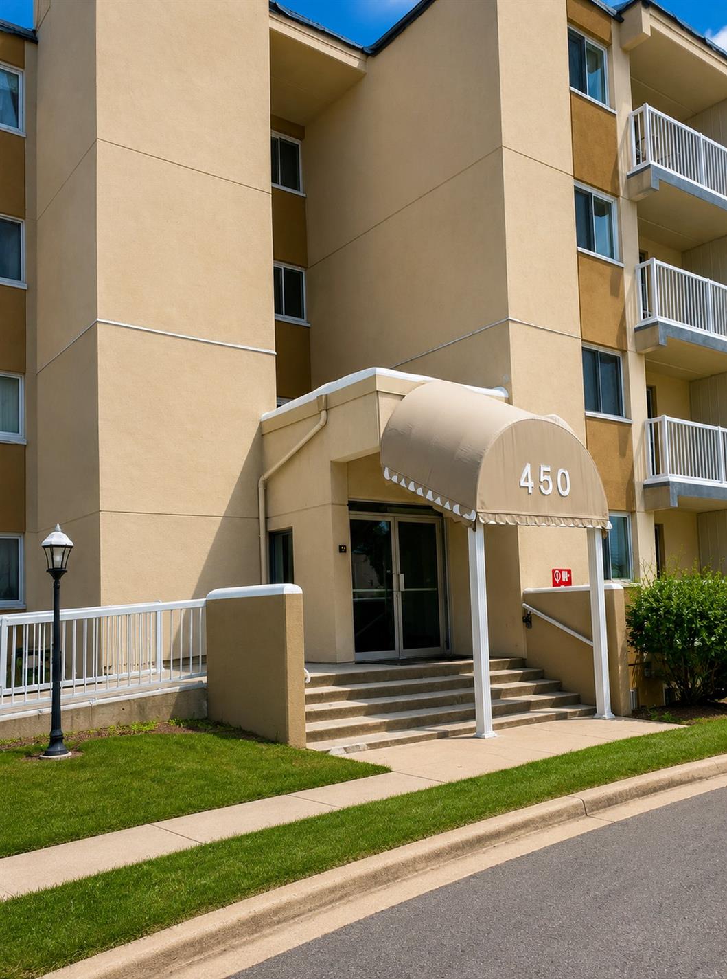 310-450 Boul. Wilfrid-Lavigne — photo 2