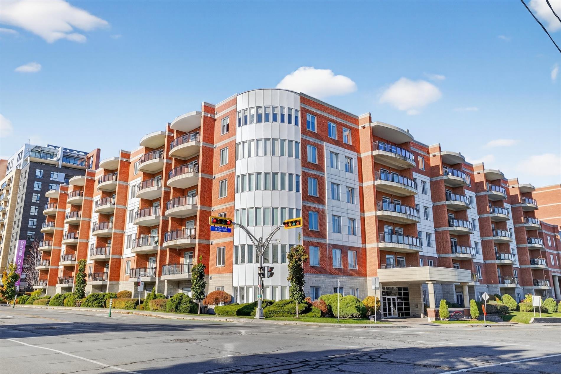 406-2100 Av. Terry-Fox — photo 2