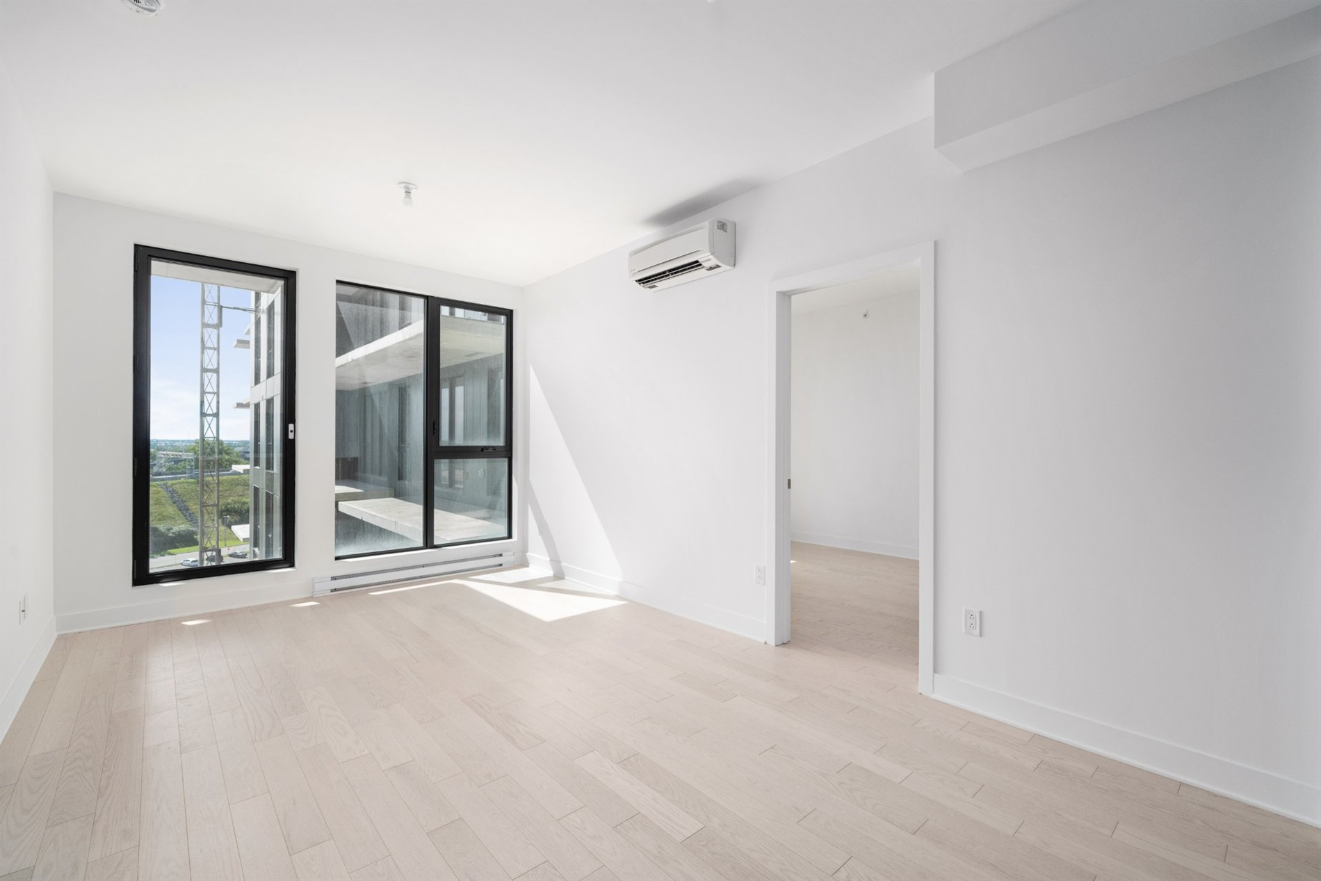 918-200 Rue Marie-Charles-Le Moyne — photo 2