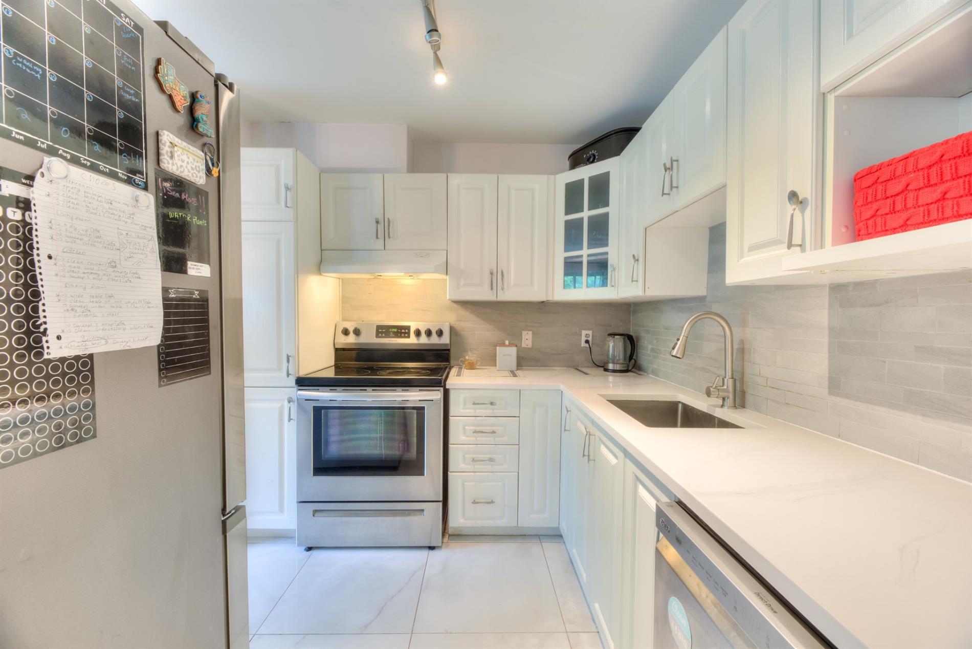 27-513 Rue de Cherbourg — photo 3