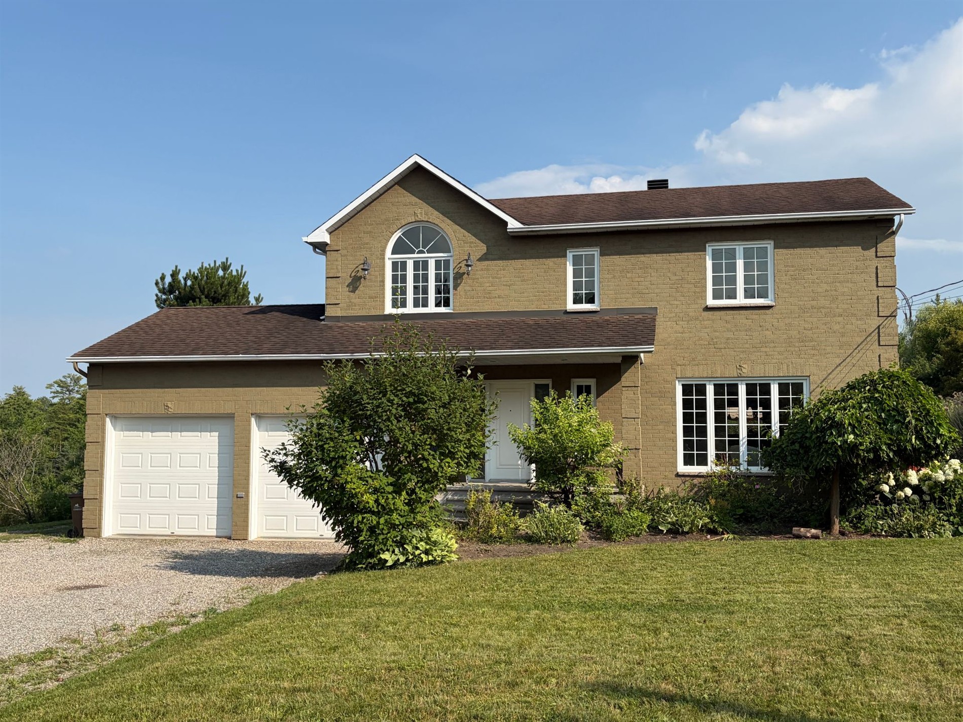 38 Ch. Deschênes — photo 1