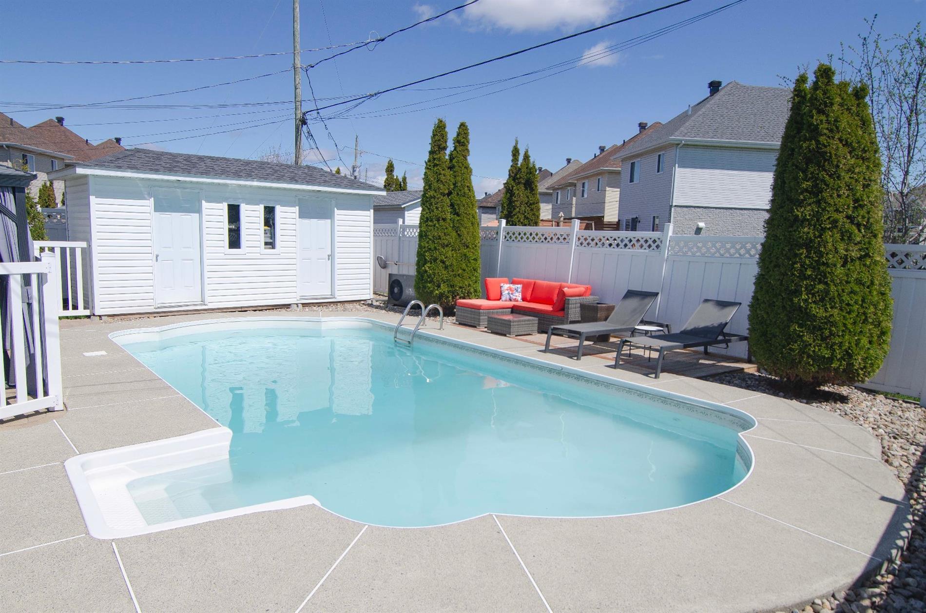 2573 Rue des Tulipes — photo 3