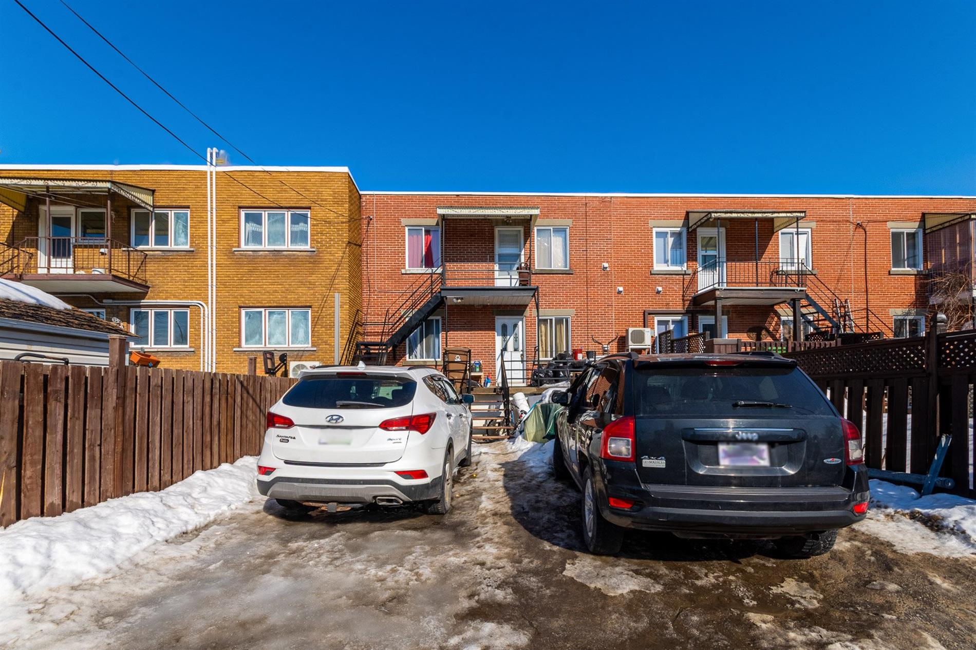 10850-10852 Av. Balzac — photo 2
