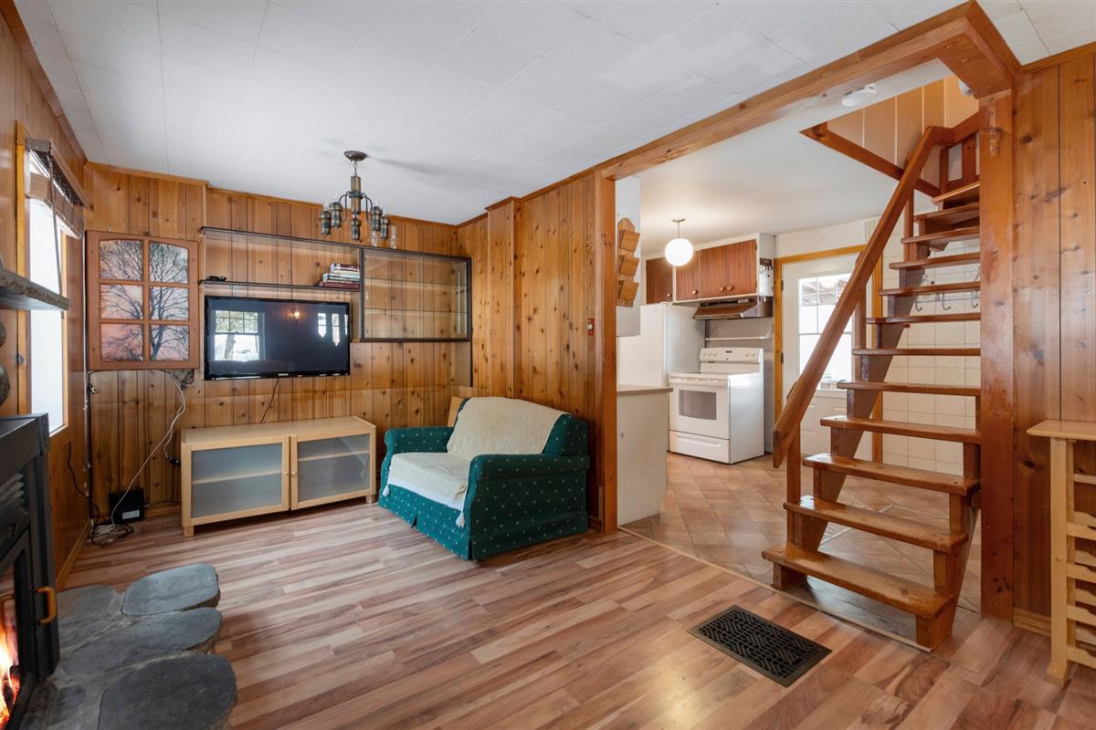 Vue 7 de la propriété réf. 20480406 – 903 Ch. du Lac-Renaud J8B 2T5