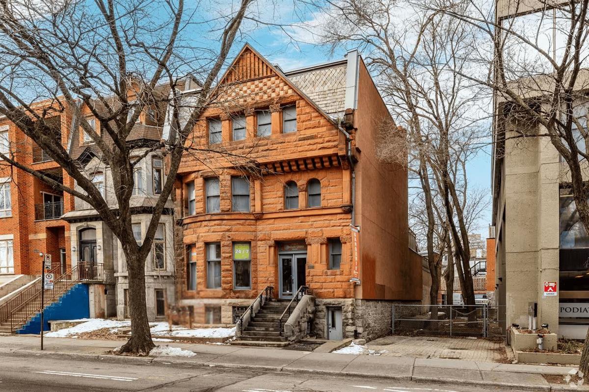 Bâtisse commerciale / Bureau - 1825 Boul. René-Lévesque O., Montréal (Ville-Marie)