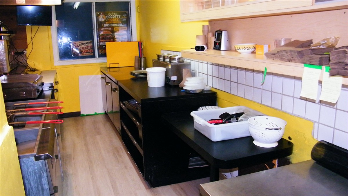 Photo 10
