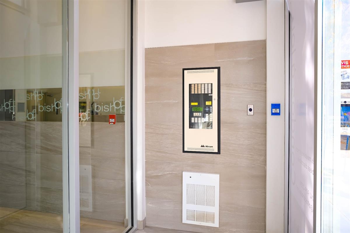 EXT ENTRANCE