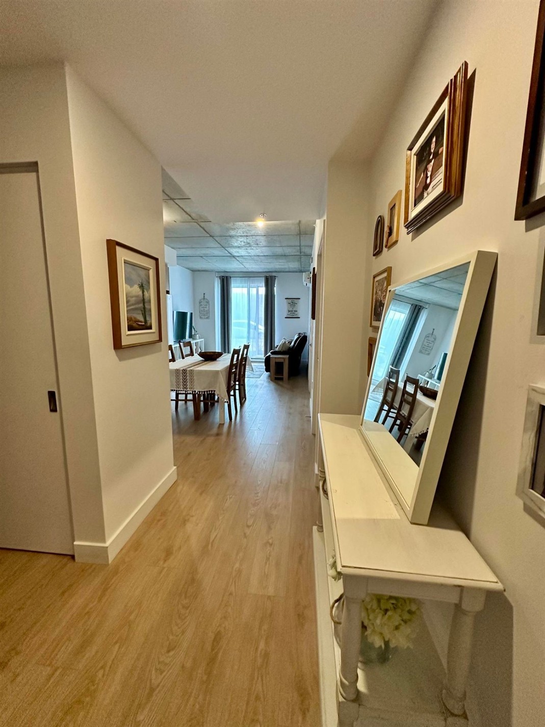 112-10 Av. Donegani — photo 2
