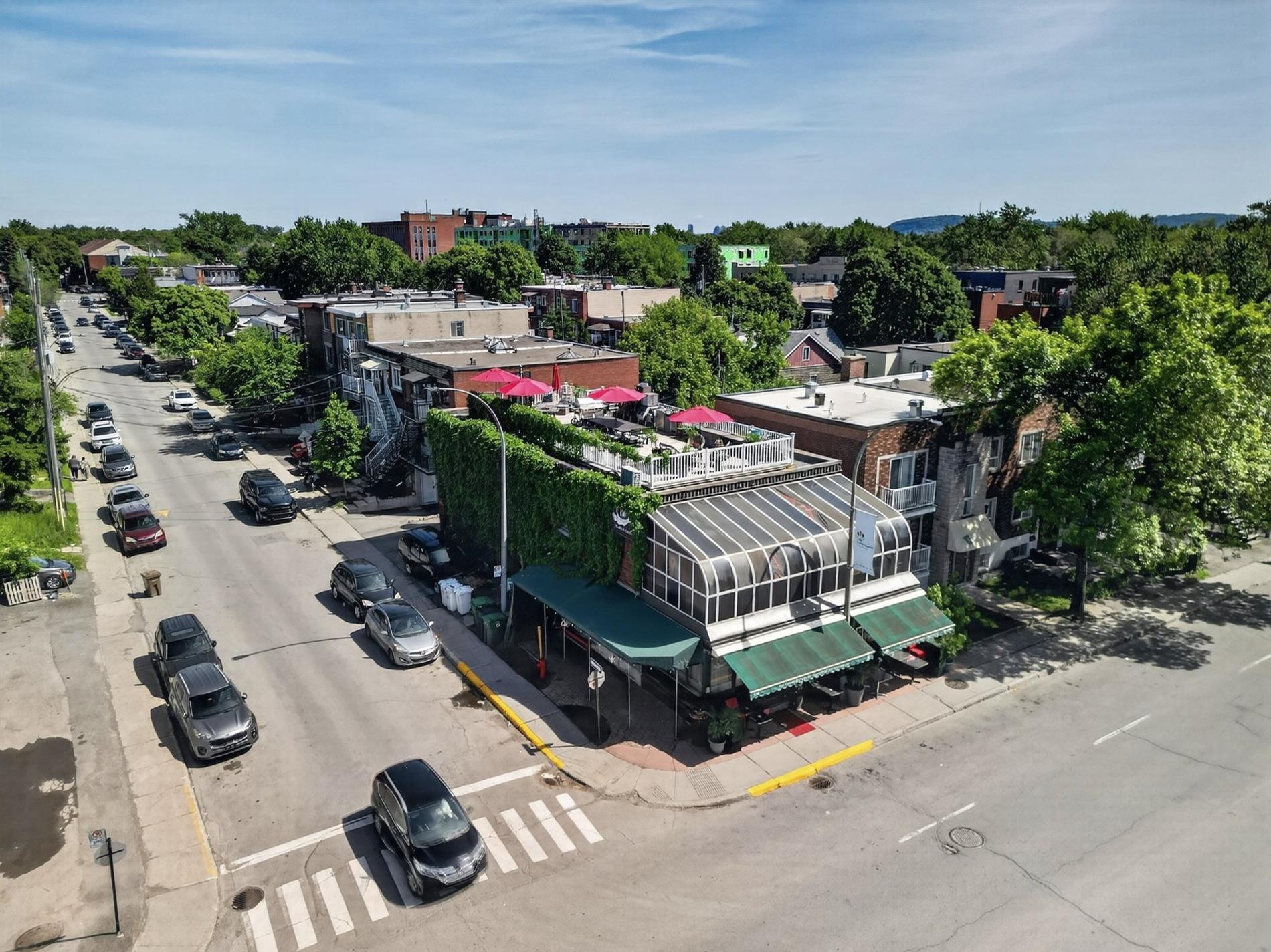 3296-3298 Rue Jean-Talon E. — photo 2