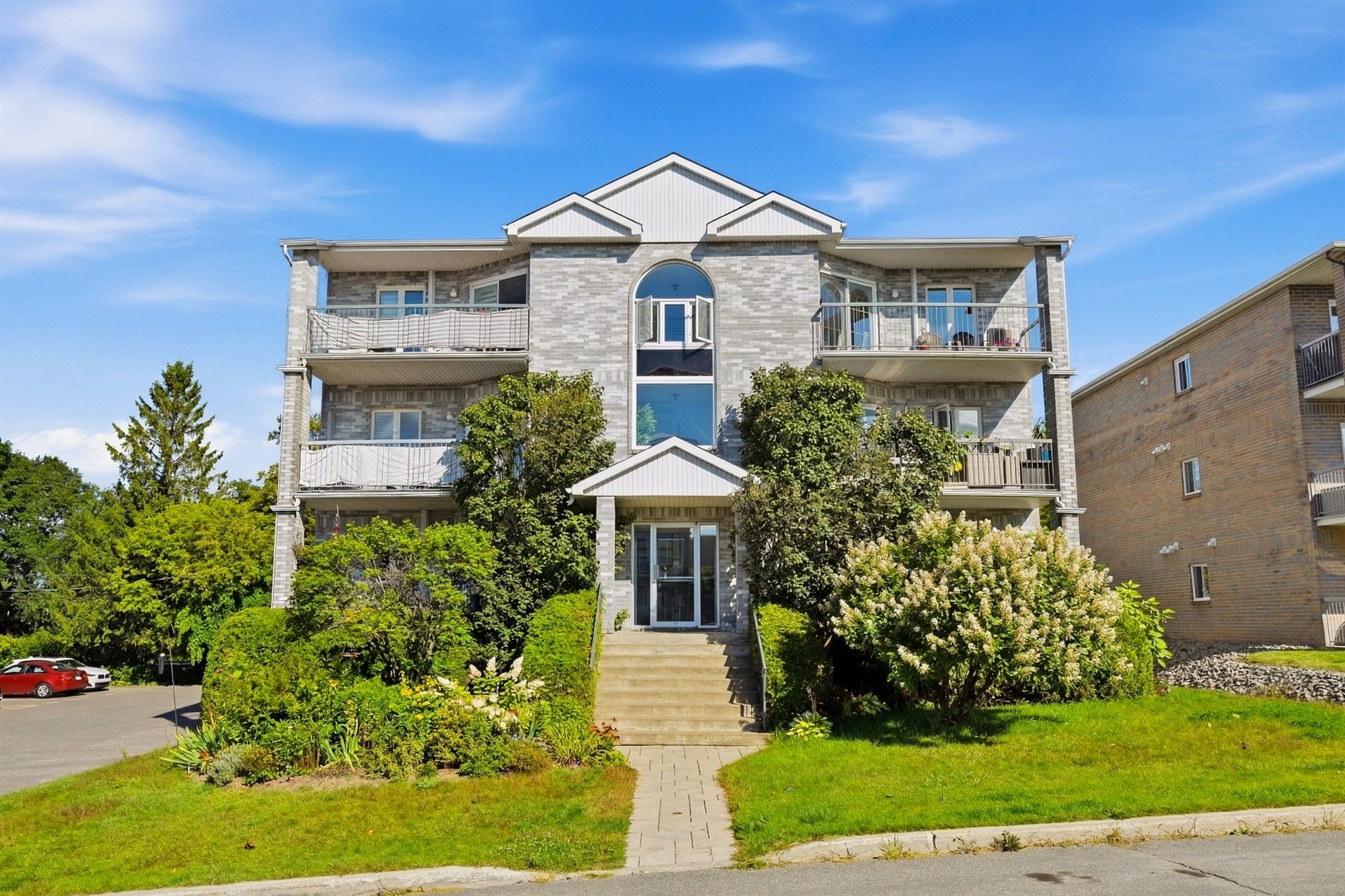 2-465 Rue Giguère — photo 3