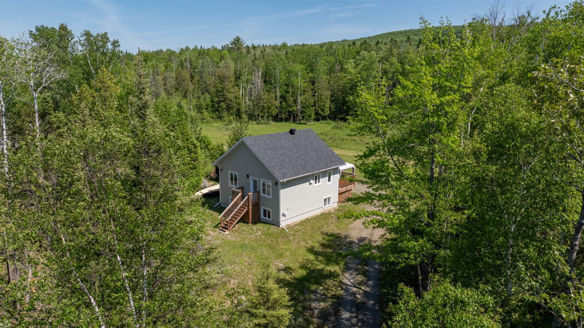 37 Ch. de l'Île — photo 1