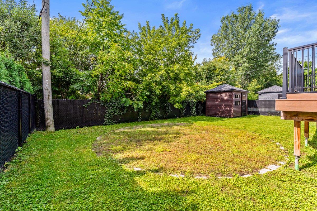 Maison de plain-pied, Mascouche, photo 3 de 25